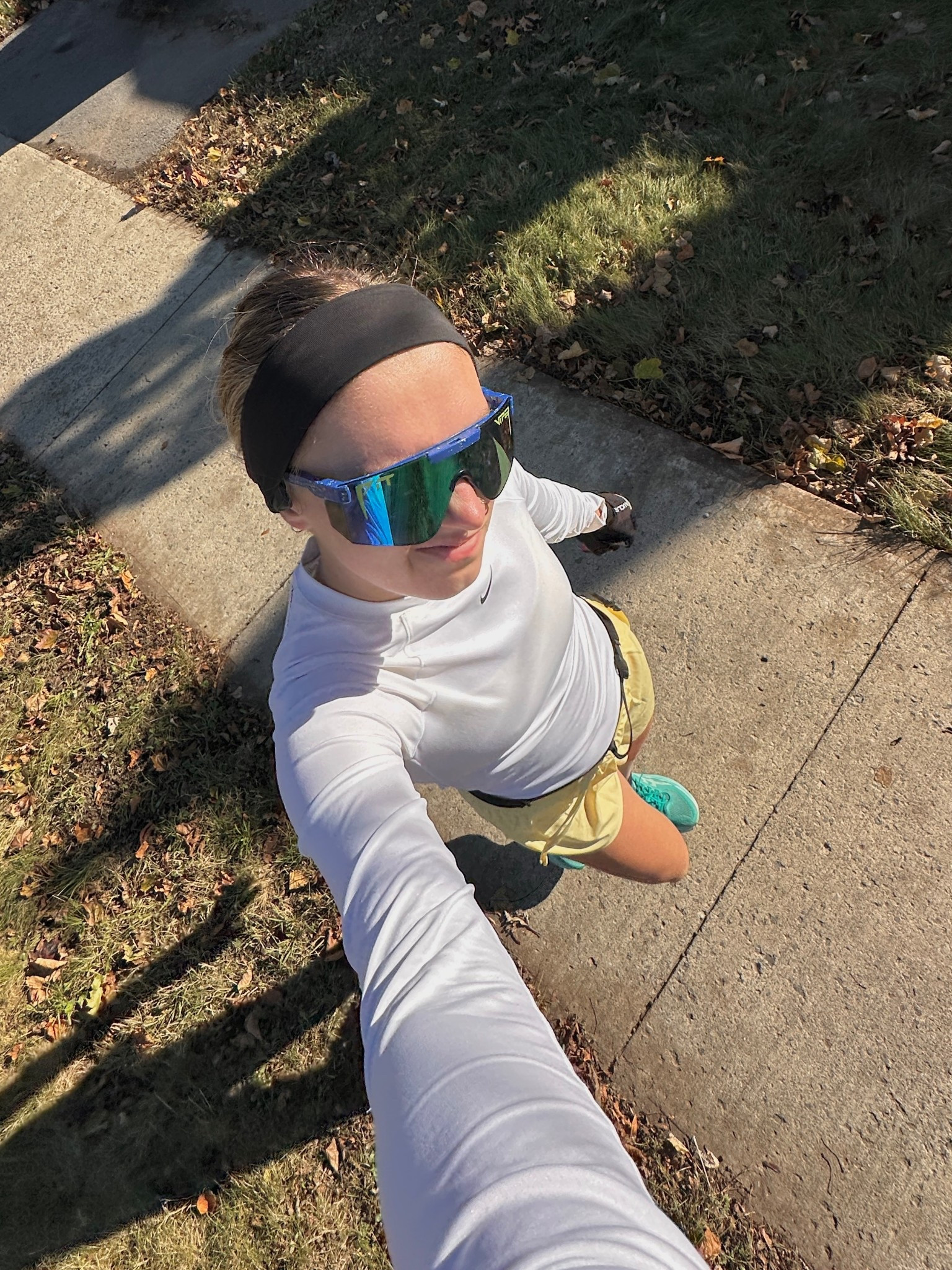 Another chilly morning run in my Nike long sleeve and LSKD accelerate shorts! Trying to get as much wear out of my accelerate shorts as I can before winter running officially sets in. 


I wear a small in both top and bottoms 


#winterrunning #fallrunning #runners #runninglongsleeve

#LTKcanada #LTKfall #LTKfitness