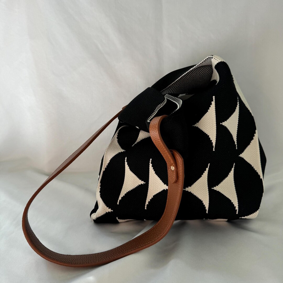 Black Portobello Medium Handbag - Etsy | Etsy (US)