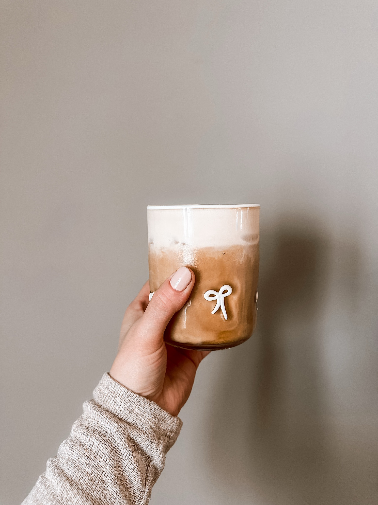 Iced Americano with White Chocolate Raspberry Cold Foam — a delicious afternoon treat! 

How cute is this glass from Anthropology?! I LOVE it! ❣️

#LTKMostLoved #LTKFindsUnder50 #LTKHome