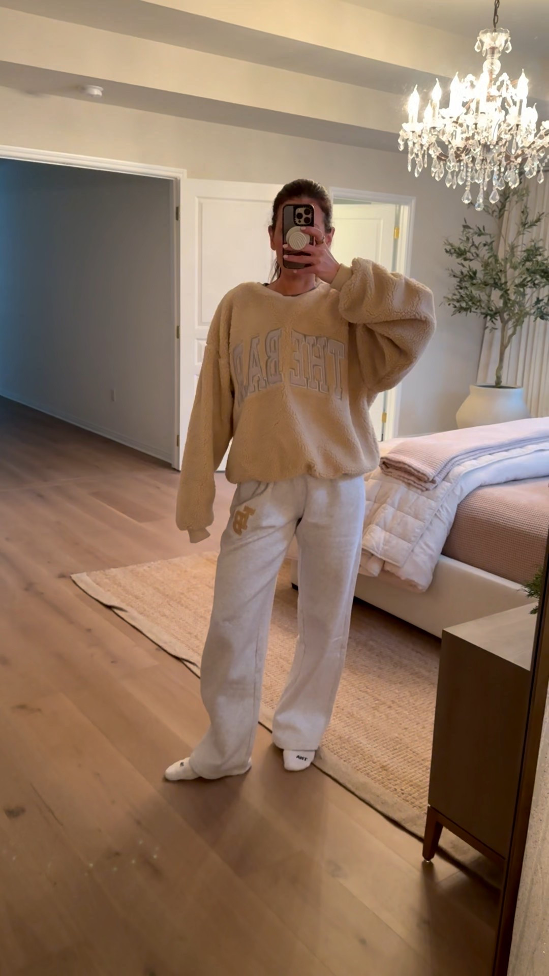 The “Teddy” drop from The Bar is so cozy. Plus I’m o sensed with this female owned brand and the resiliency of its founder 🤍

#LTKgrwm #LTKdayinmylife #LTKmorningroutine