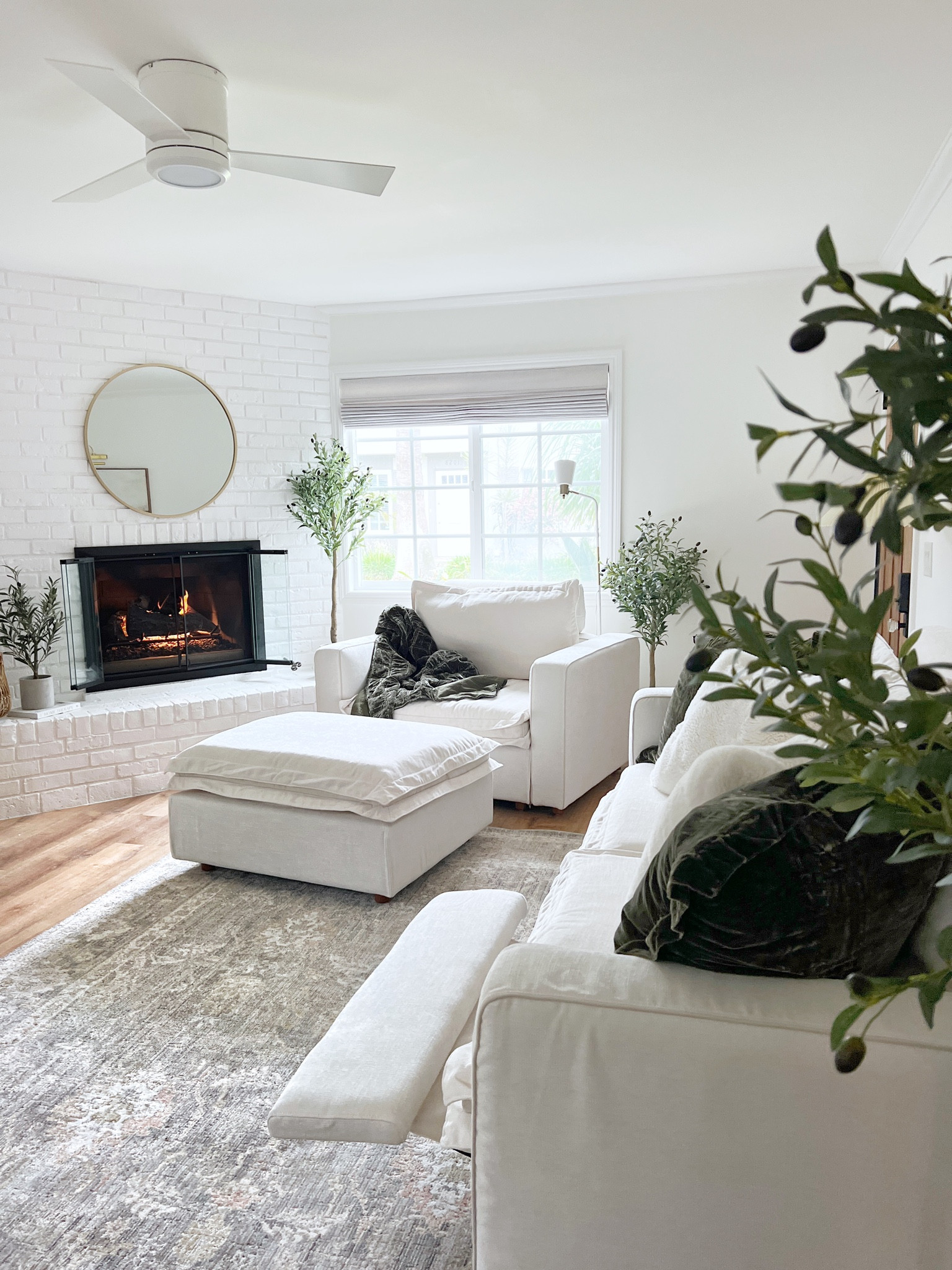 Living Room Refresh for Fall. 🥰 
#livingroomdecor #livingroomdesign #homedecor #falldecor

#LTKCon #LTKHome #LTKFallSale