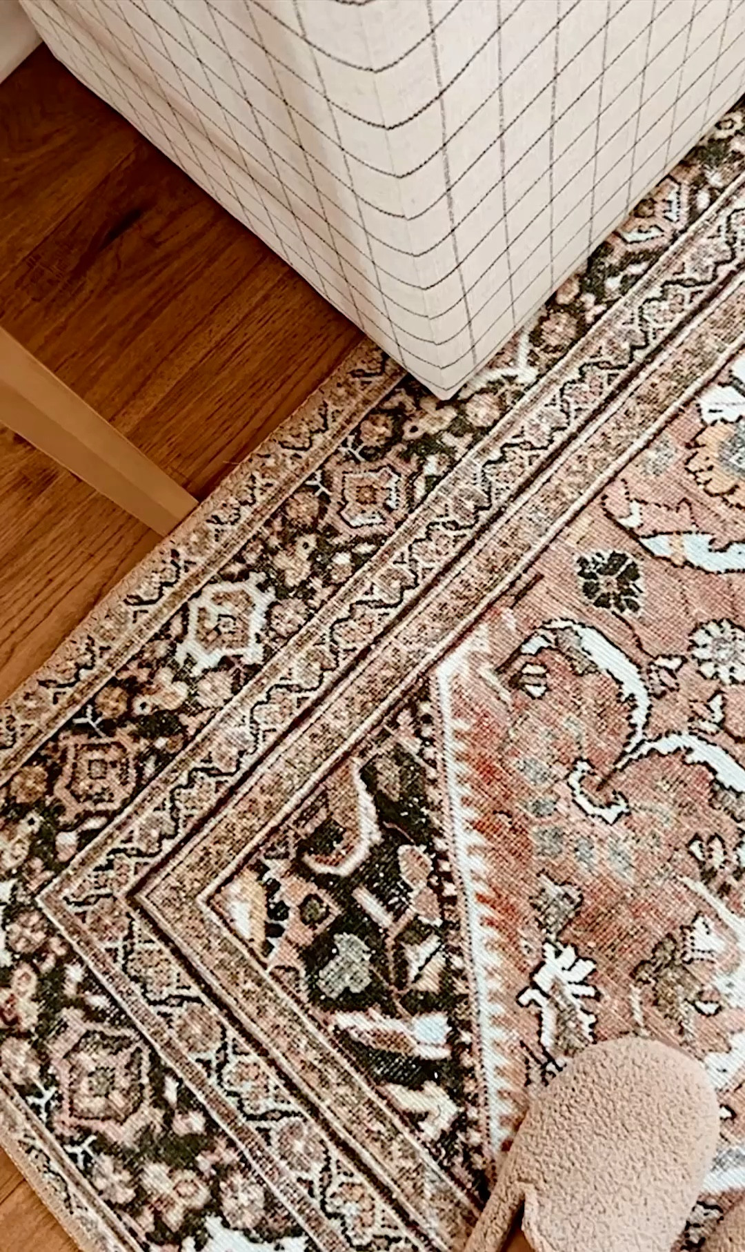 Slightly obsessed with my new rug! 
Amazon |Loloi rugs | Fall inspired | 
Front entry | Accent rugs | 5x7’6



#LTKstyletip #LTKSeasonal #LTKhome