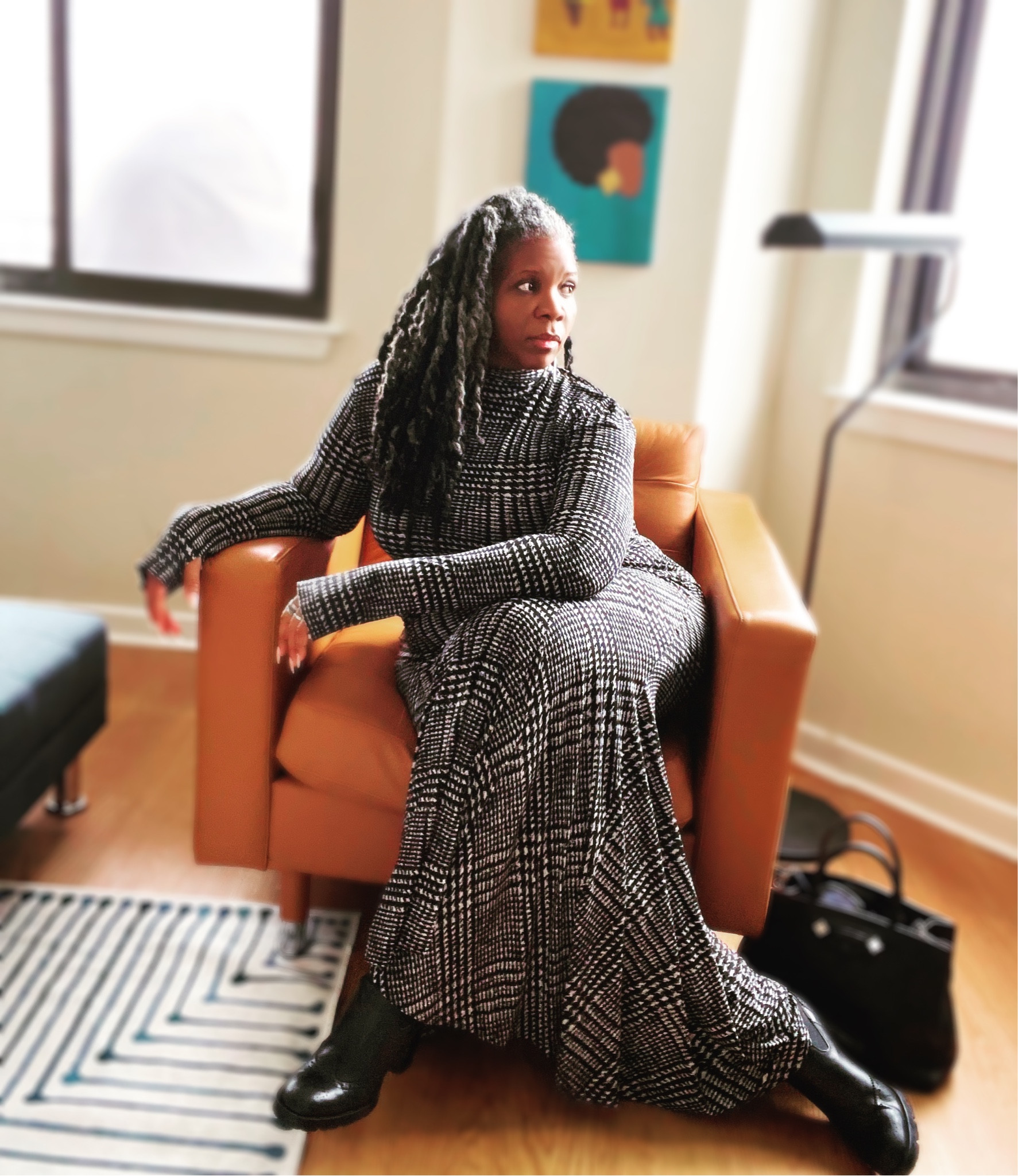 Remember this maxi?  Well the shorter version of this is adorable too, and given all those upcoming Black Friday deals - I would definitely keep an eye on this one 😉 

#LTKsalealert #LTKSeasonal #LTKstyletip