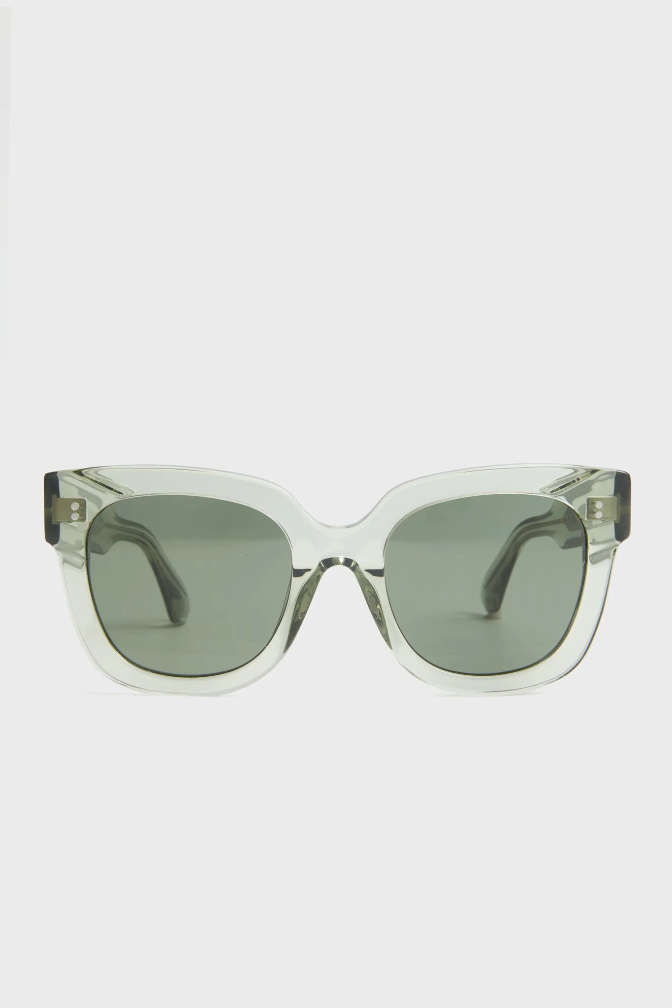 08 Sage Sunglasses | Tuckernuck (US)