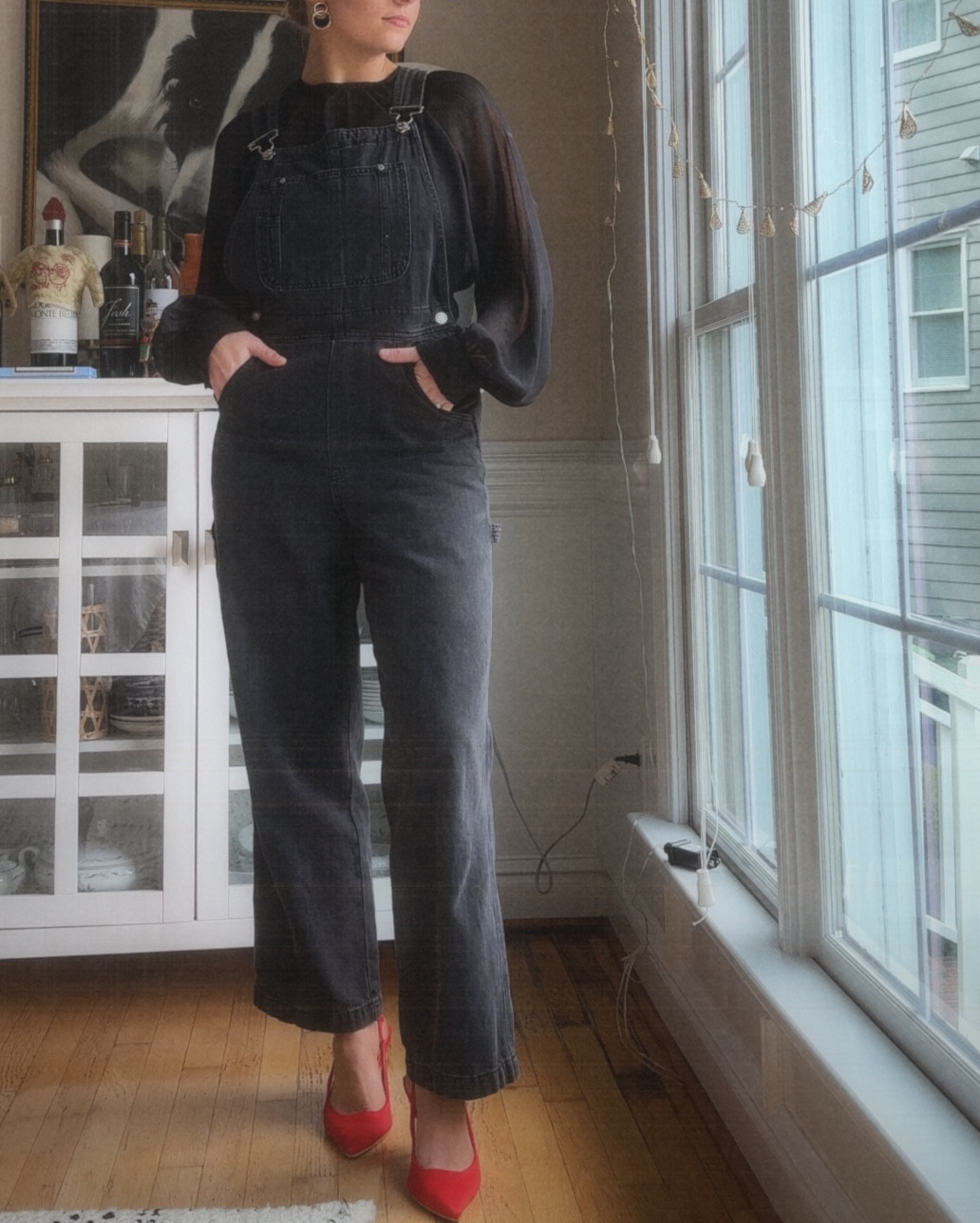 Hands down my favorite “casual Friday” office outfit yet 😍

My Sizing: 
Sheer Black Blouse (I wore a basic black cami under the blouse) = M
Black Overalls = US Small
Heels = 8

My Measurements (April) :
Height = 5’6
Bust = 36.2 in
Natural Waist = 27 in
Low Waist = 35.5
Hips = 37in 
Super low waist / hips & full booty = 38.5 in
Weight: 139.3 (on a good day 😉)
Typically Wears = M/L (US 6/8/10)

#LTKfindsunder50 #LTKworkwear #LTKSeasonal