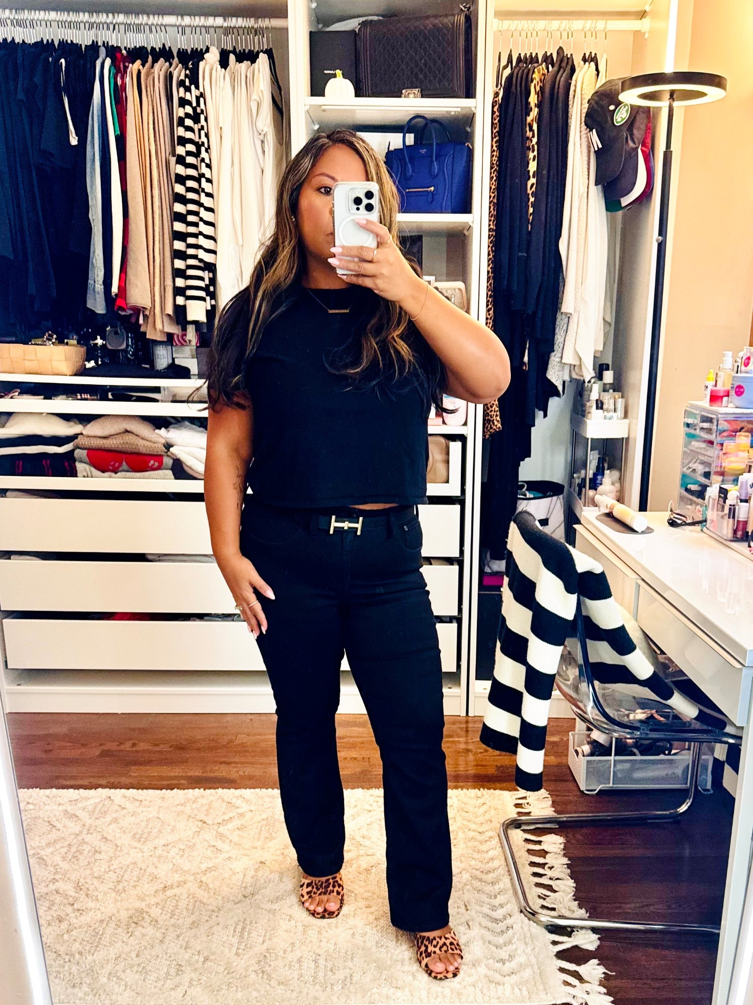 All black fall fit 

#LTKStyleTip #LTKPetite #LTKSeasonal