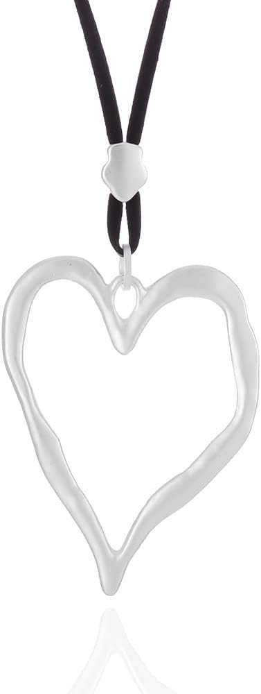 Z&R RETRO Heartfelt Glam: 80cm Sweater Chain with Oversized Heart Pendant - Casual Chic & Versati... | Amazon (US)