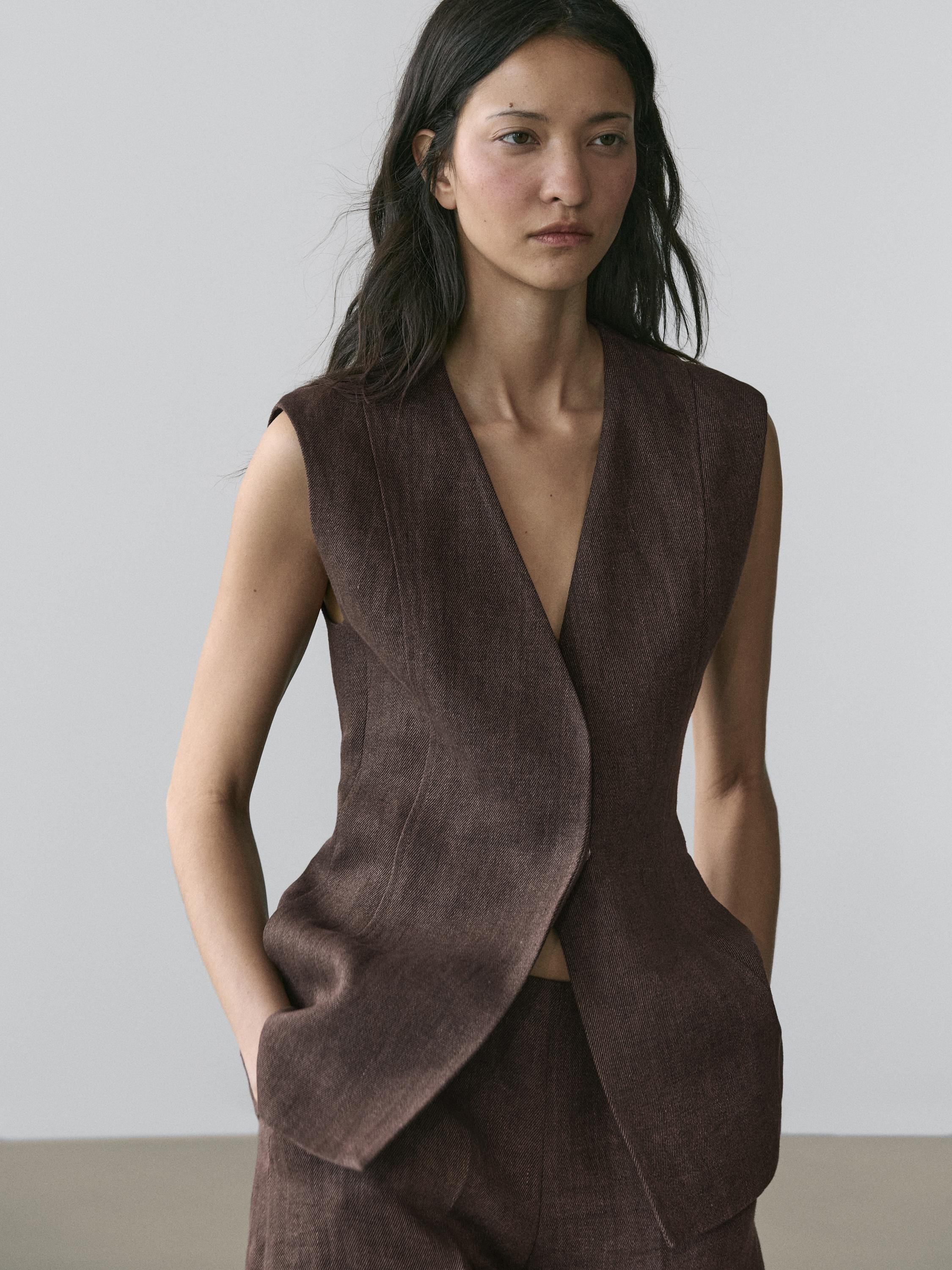 Linen suit waistcoat | Massimo Dutti UK