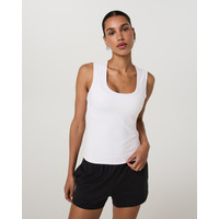 Vuori Halo Essential Scoop Tank Top Long | White Tonal | XXL | Vuori Clothing (US & Canada)