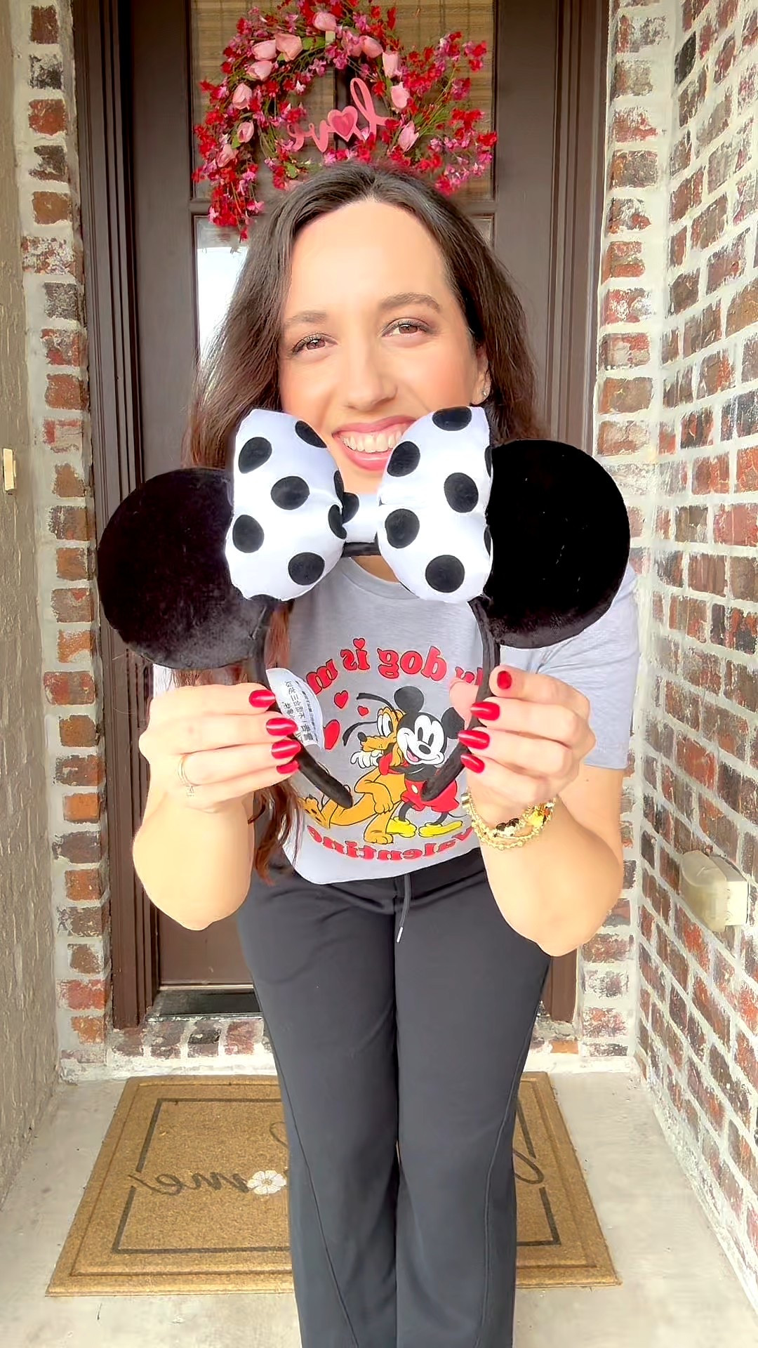 Spreading the love—Disney style 💕🏰
Two Valentine park looks I’d wear again and again.
Details linked in my LTK ✨ 

#LTKGiftGuide #LTKOver40 #LTKActive