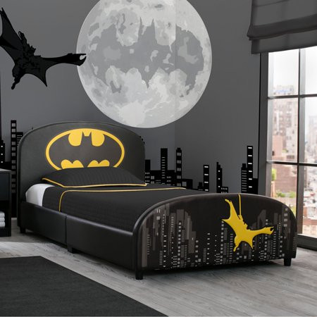DC Comics Batman Twin Platform Bed Color: Black Bed Size: Twin | Walmart (US)