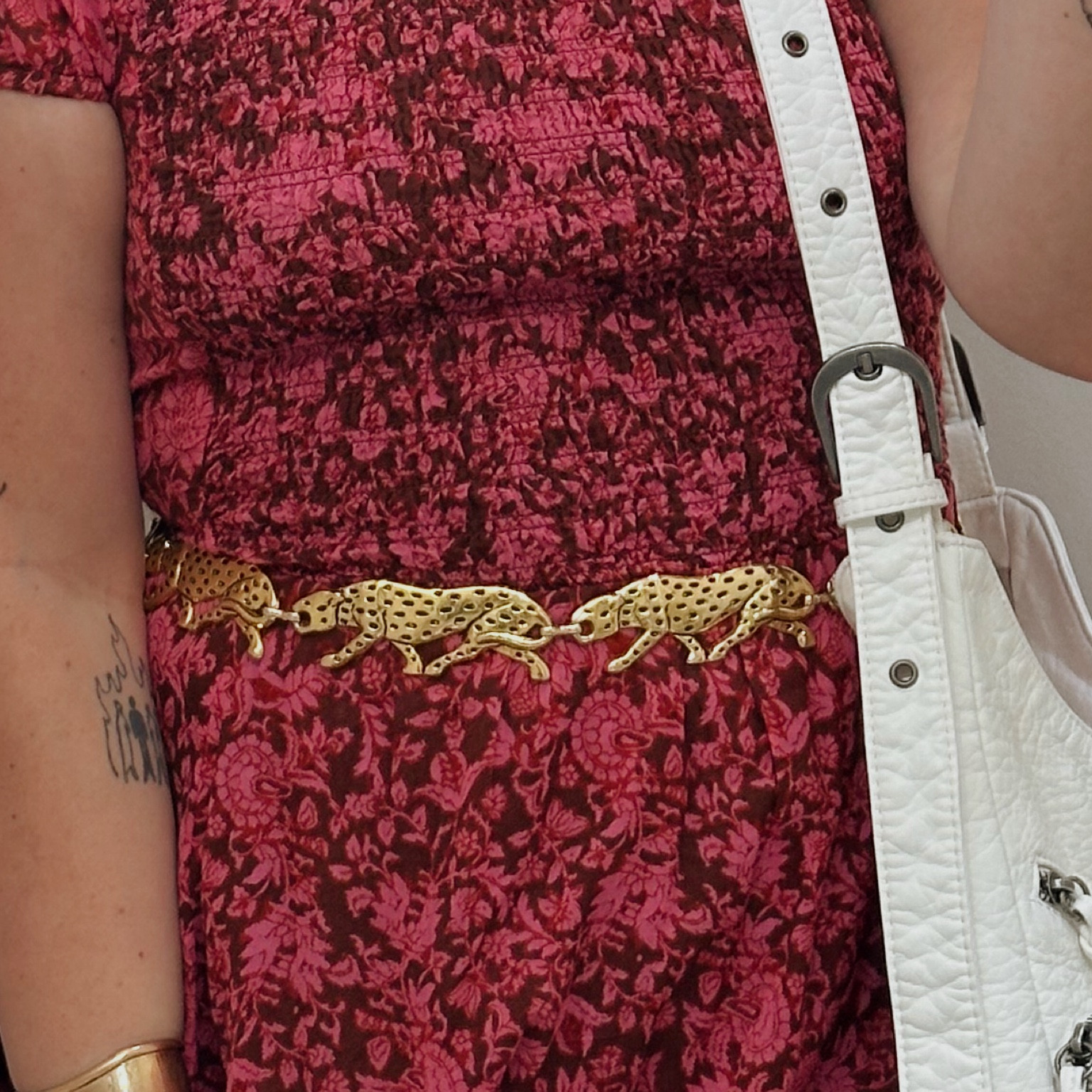 LEOPARD BELT!! I’m so glad yall love
This like I do, finally found a few on Etsy! #leopard #chainbelt 

#LTKstyletip