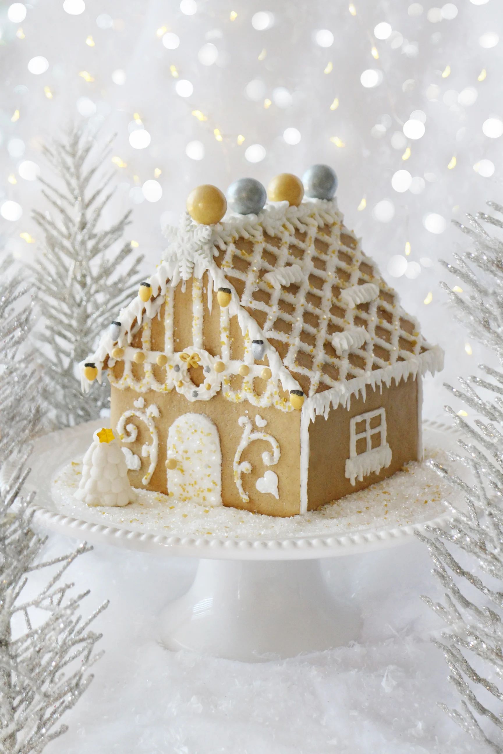 Bakery Bling Gingerbread House Glitz and Glitter Insta-House - Walmart.com | Walmart (US)