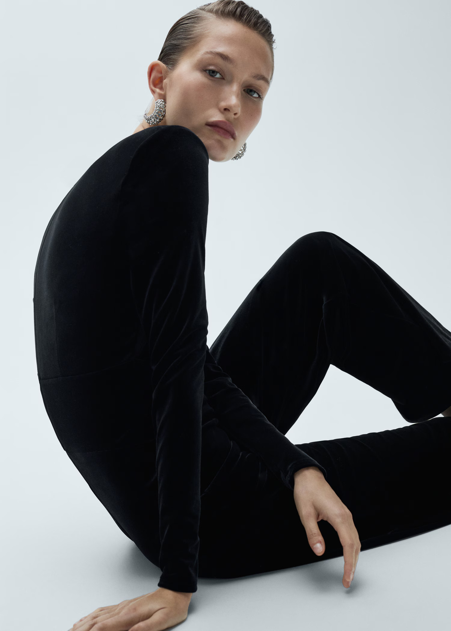 Crossed velvet jumpsuit - Women | MANGO United Kingdom | MANGO (UK)