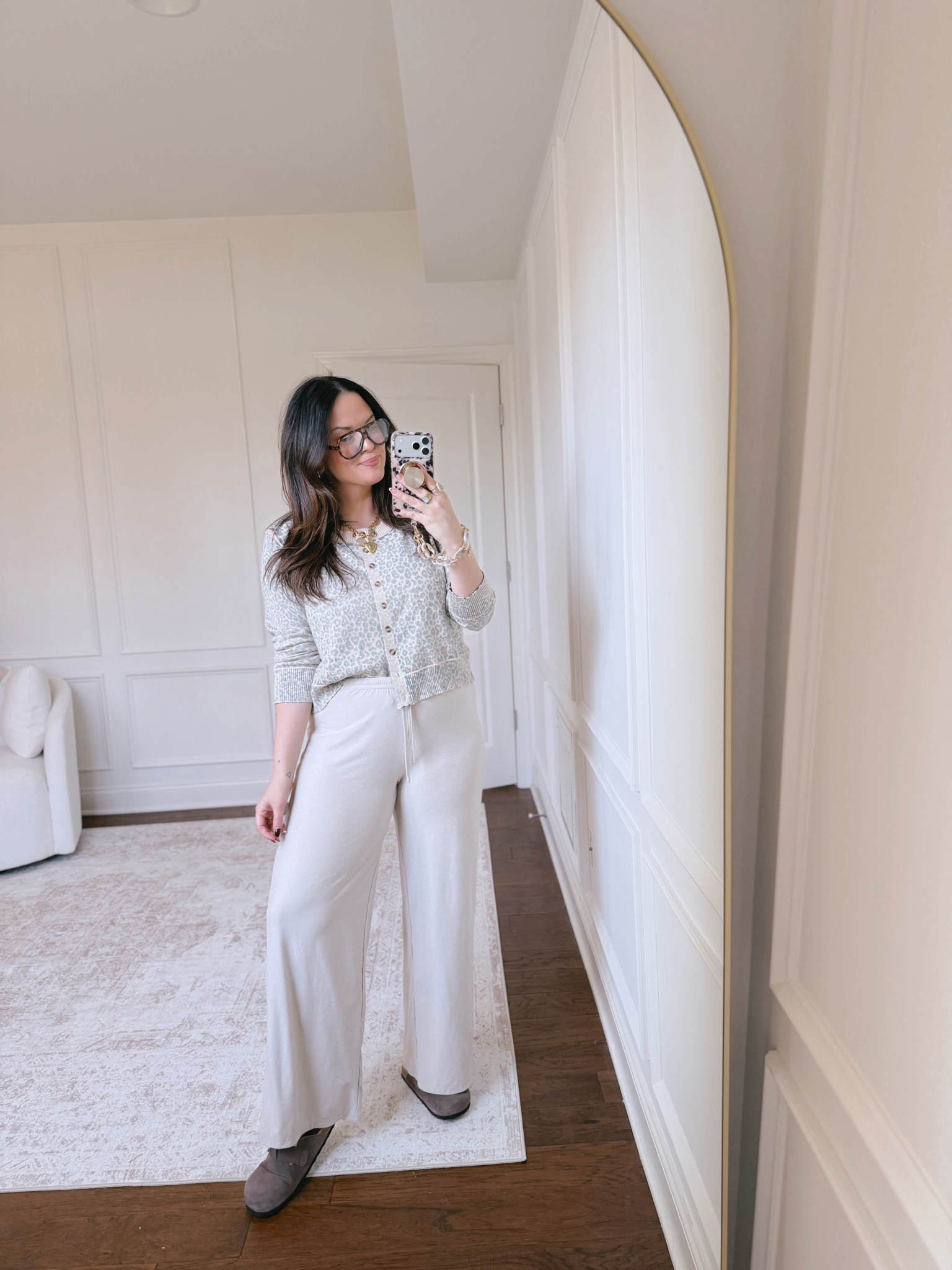 Wearing a large in both pieces 

#LTKMidsize #LTKmomlife #LTKootd