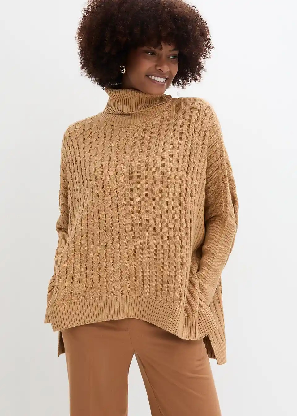 Poncho mit verschiedenen Strickmustern - beige - Damen | bonprix | Bonprix DE