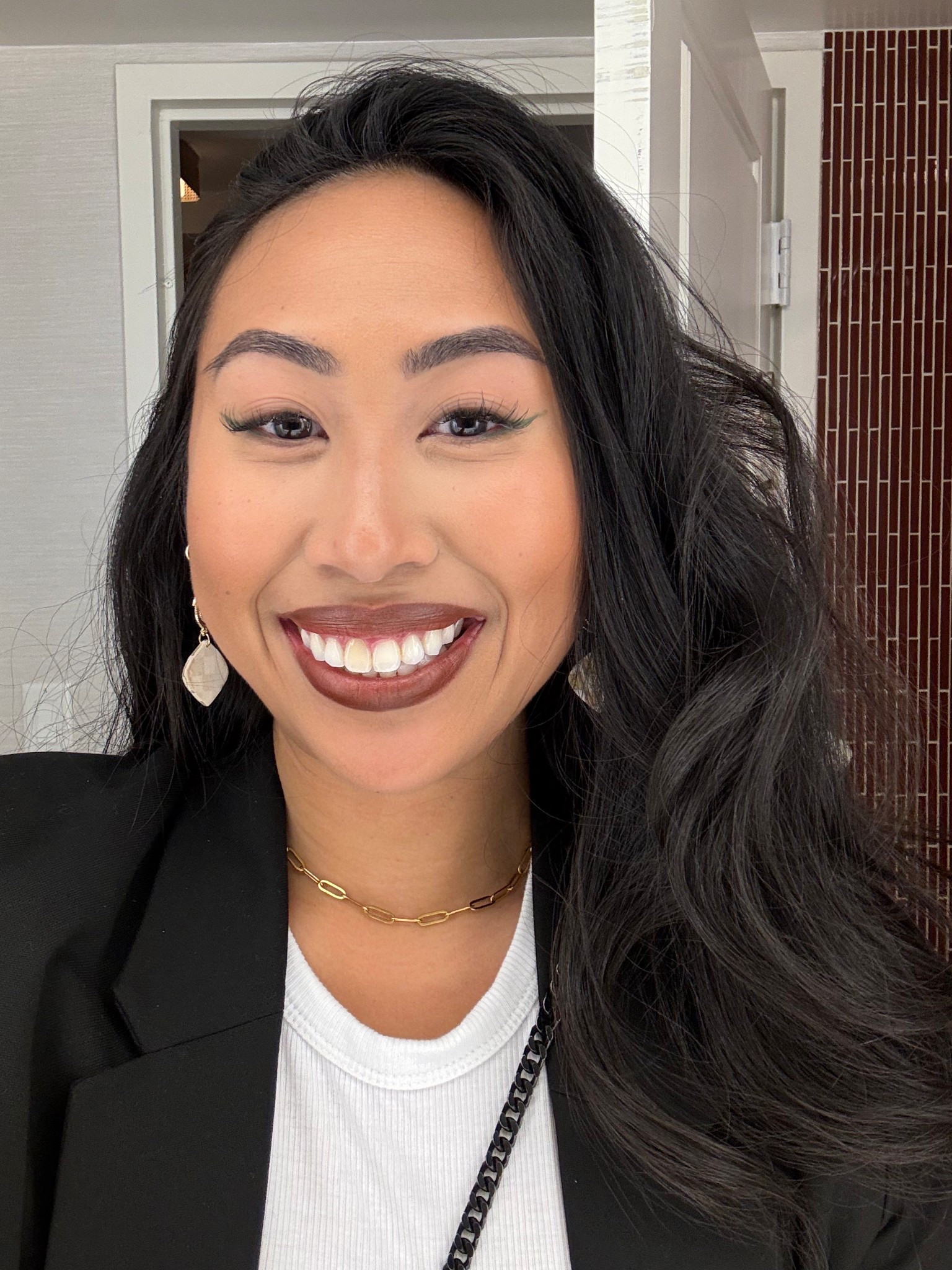 Last night’s glam details🌟 

Sephora is running a sale until the April 16th! Use SAVEMORE at checkout! 

I’ve been obsessed with my new falsies clusters kit! The bond and seal method has been a game changer and look a lot like a fresh set✨ I love that I can remove them at the end of the day! 

#LTKBeauty #LTKSaleAlert #LTKStyleTip