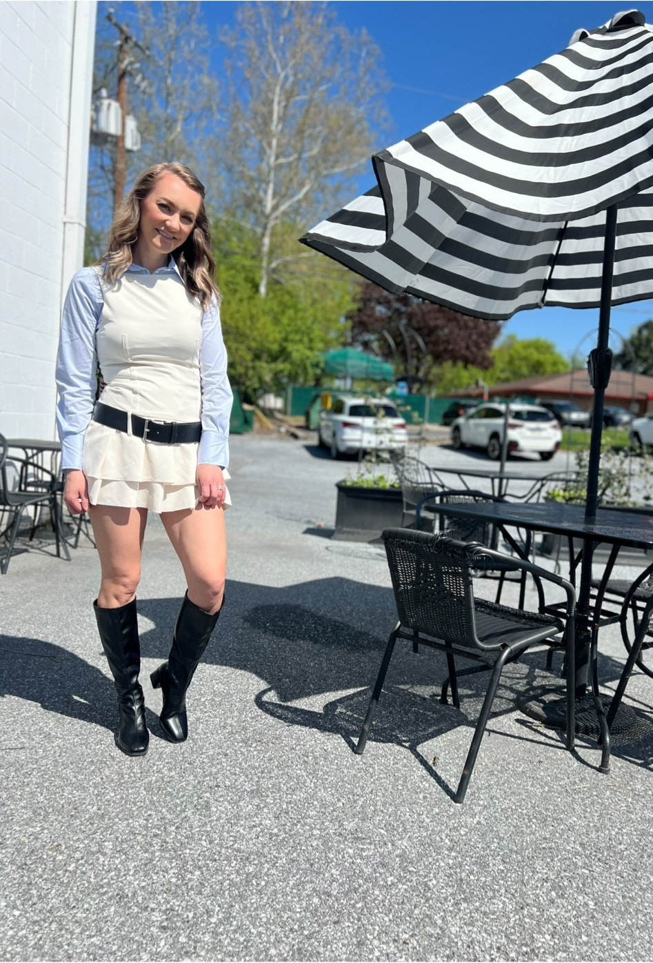 Thinking about Saturday brunch already 🤍🌼🖤 Love 🙌 this look for weekend errands, brunch, or browsing around shopping! Comment “DRESS” and I’ll send you the exact link for this outfit! 

#LTKfindsunder50 #LTKstyletip #LTKworkwear