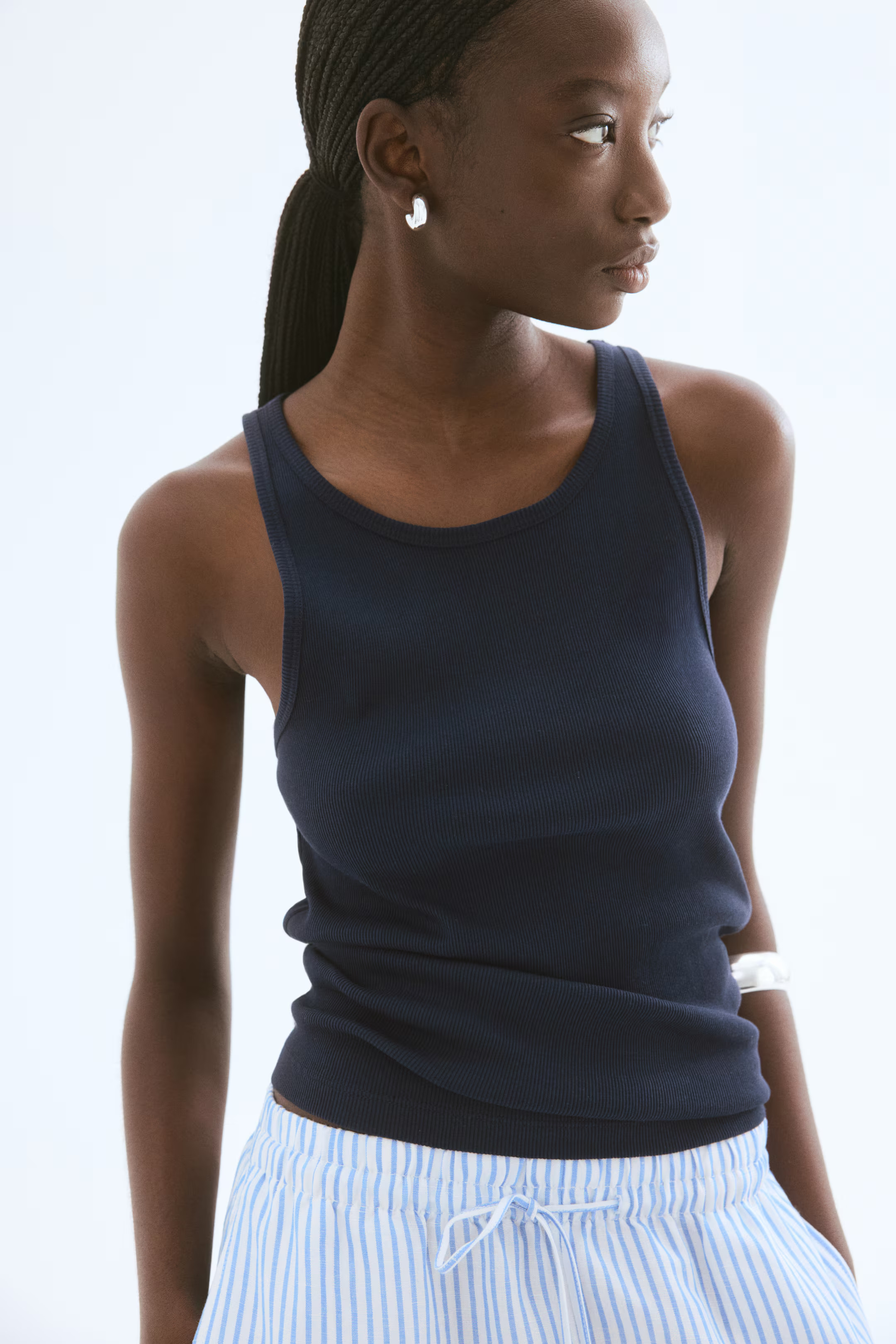 Ribbed silk-blend vest top - Black - Ladies | H&M GB | H&M (UK, MY, IN, SG, PH, TW, HK)