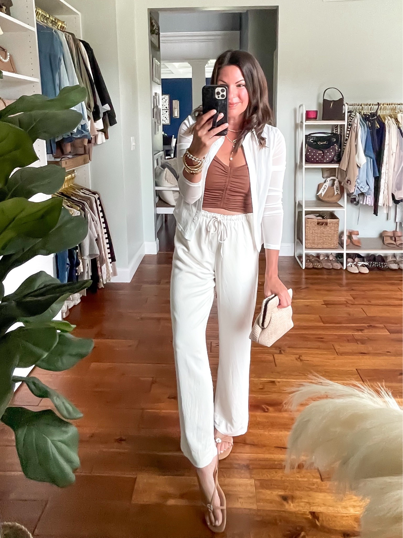 Neutral spring outfit

#LTKOver40 #LTKSeasonal #LTKmomlife