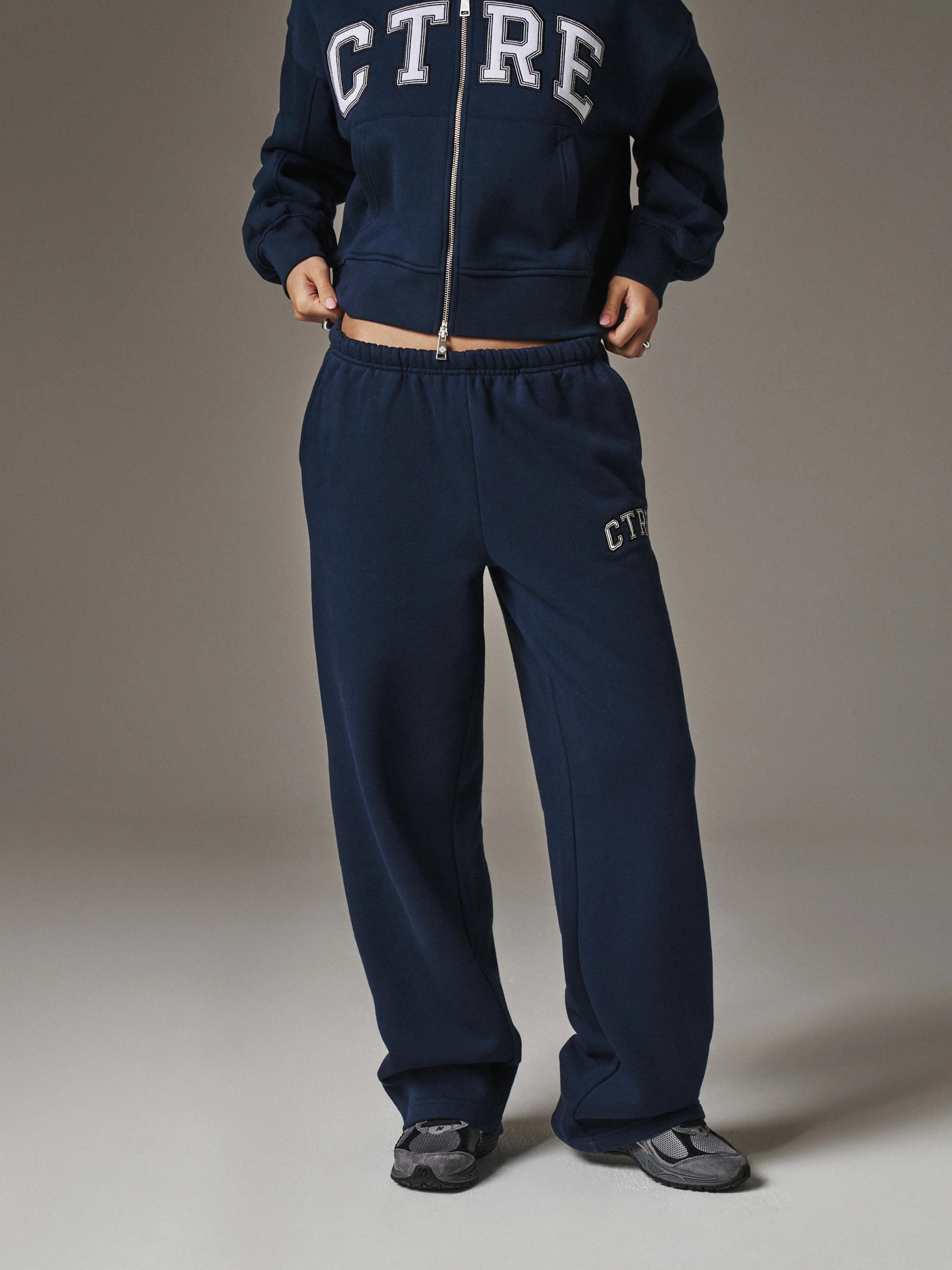 FLUFFY KNIT EMBLEM EMBROIDERED JOGGER - OFF WHITE | The Couture Club