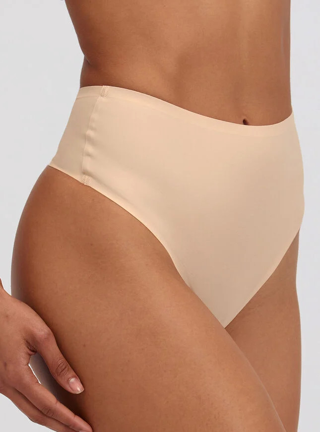 Seamless microfibre high waist thong | Boux Avenue (UK)