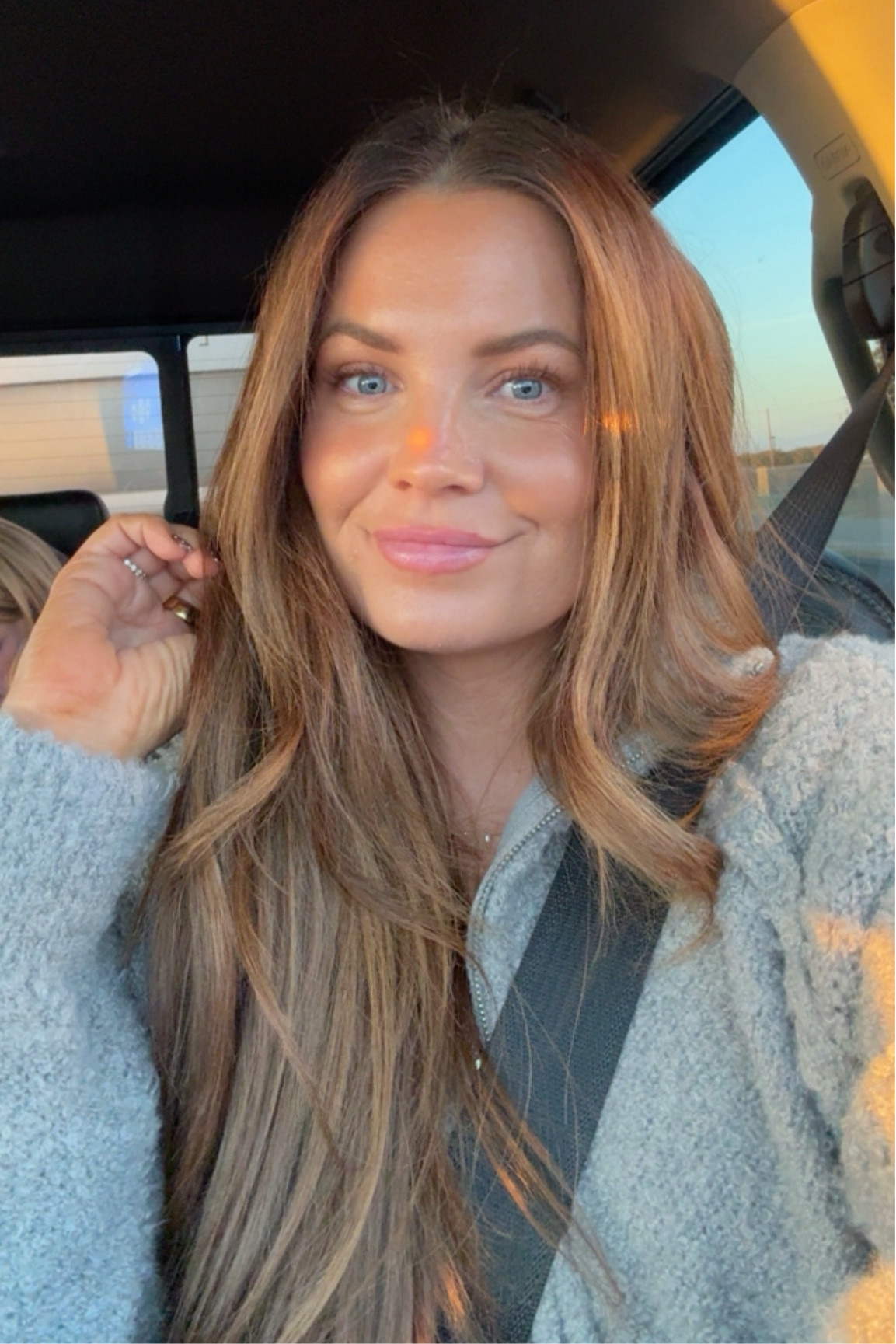 Been going a little more warm tones lately with my makeup! 