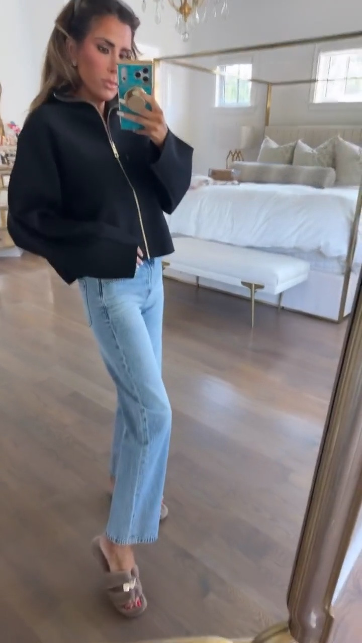 The fit of this little jacket is really cute! Wearing a small in the jacket and 26 in jeans! 

Zara fashion, Nordstrom fashion, Fall outfits, Autumn outfits, Teacher outfits, Casual fall outfits, Fall jackets, Gemma Beauty, Emily Gemma

#LTKgrwm #LTKdayinmylife #LTKSeasonal