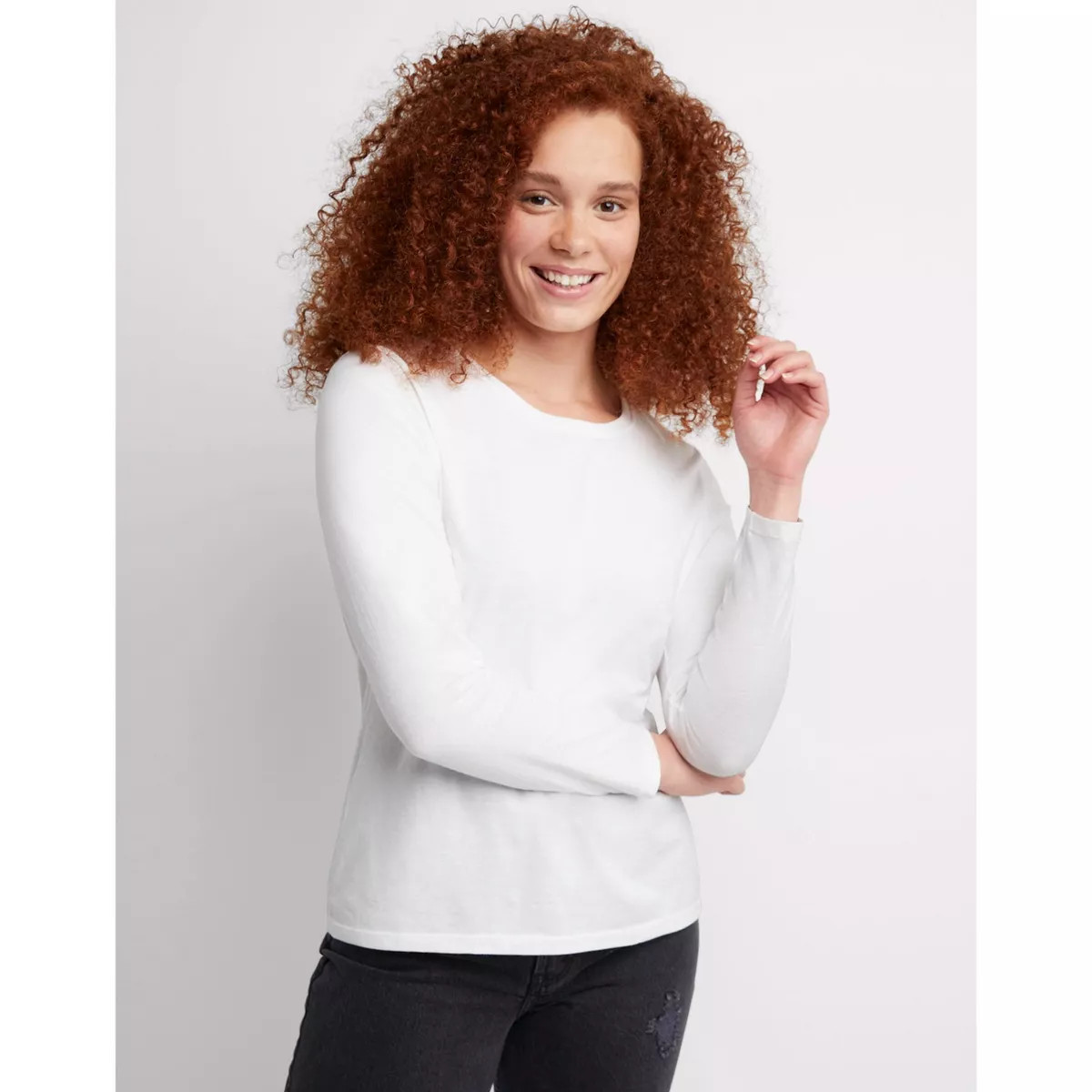 Hanes Women's Long Sleeve Cotton T-Shirt | Target