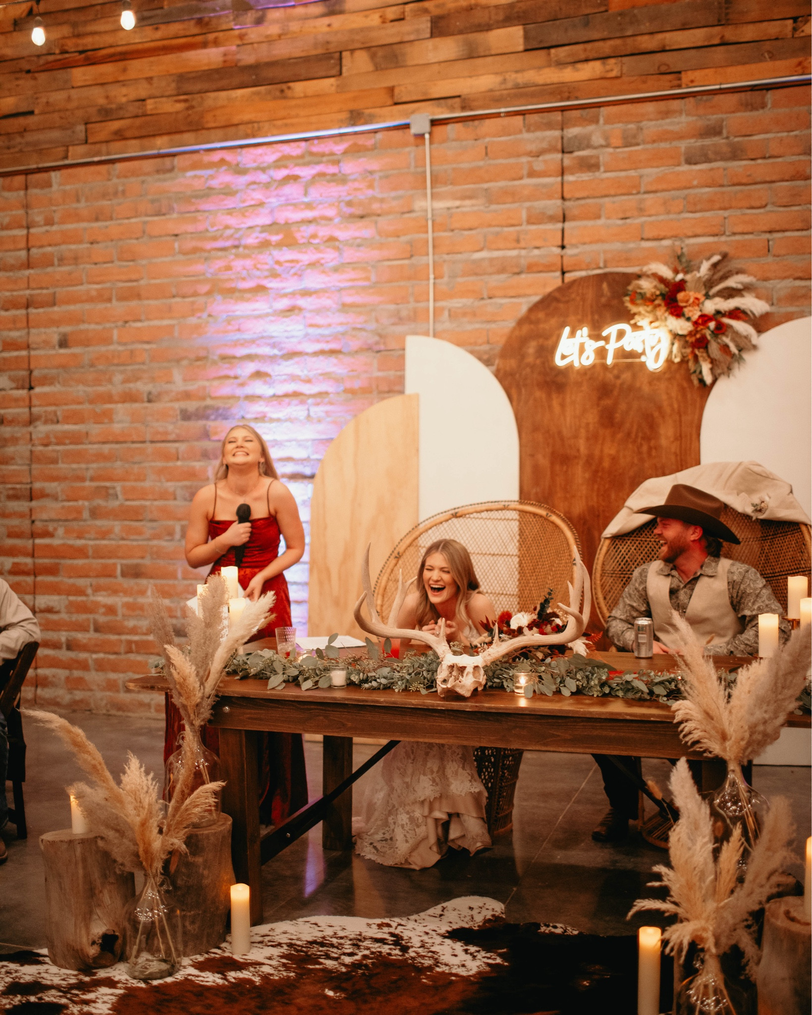 Western wedding decor inspiration🩵🌻💍🤠 

#LTKWedding #LTKU #LTKStyleTip