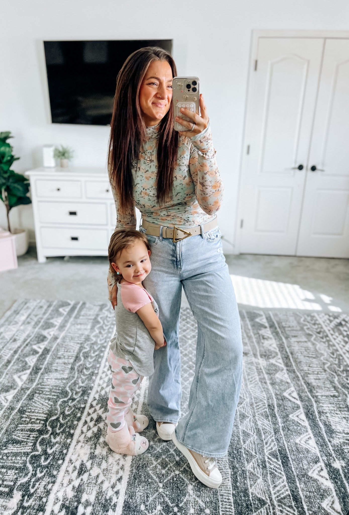 Spring outfit featuring the cutest lined mesh sleeve floral print top!! TTS. These are also some of my faves wide legs! 

#LTKSeasonal #LTKFindsUnder50 #LTKStyleTip