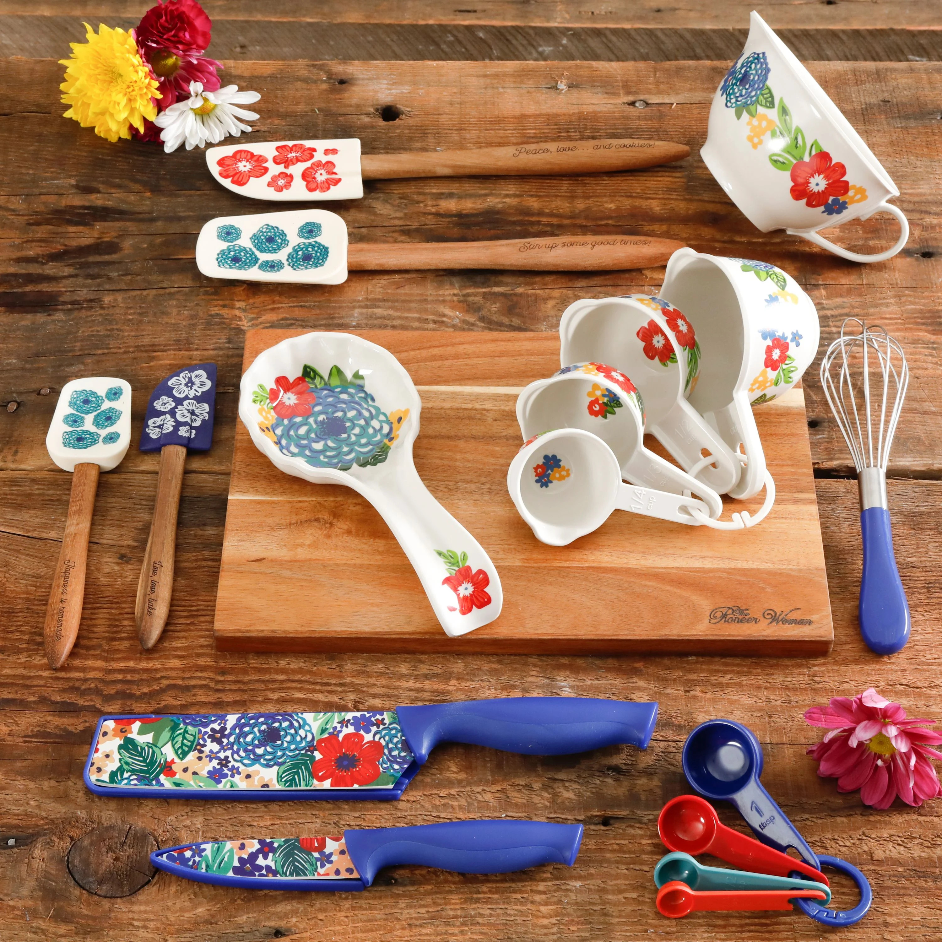 The Pioneer Woman Dazzling Dahlias 20-Piece Gadget Set | Walmart (US)