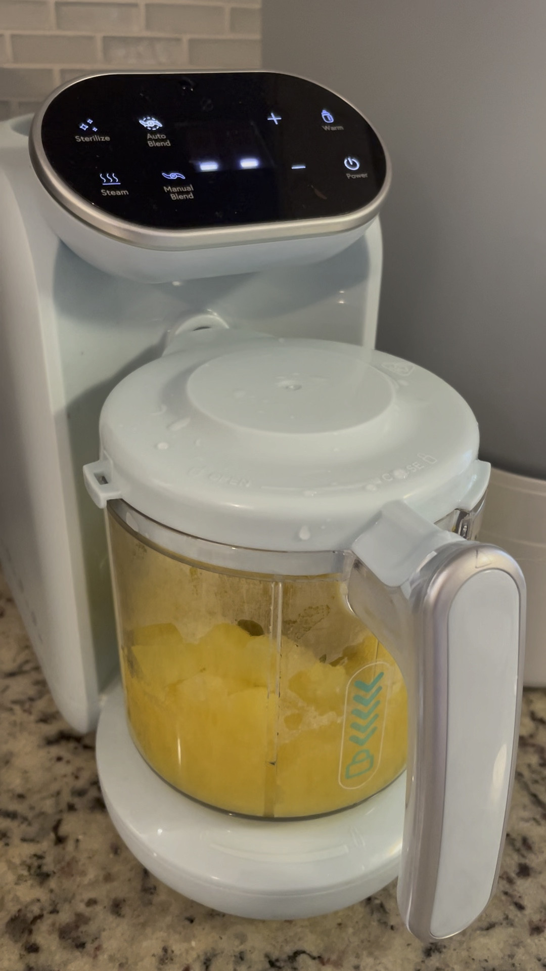 This lifesaver is a bottle warmer & puree maker! It even has a sterilizer function 

#babyfind
#babyledweaning
#babypurees
#blw

#LTKhome #LTKbaby #LTKkids