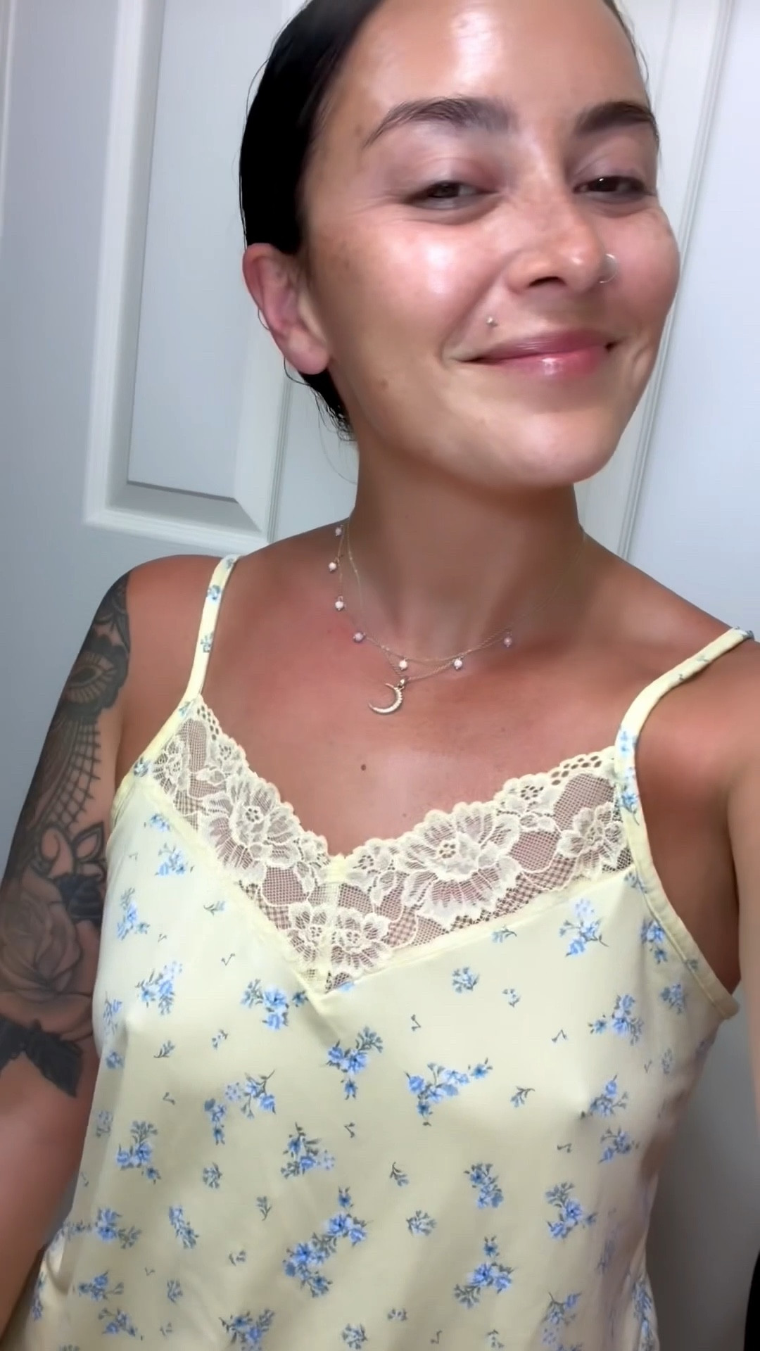 GURWM: Post hike shower skincare routine.

I found the brand D’Alba while visiting Japan and absolutely LOVE their products. They leave my skin looking like glass skin, shrinks up pores, and hydrates like you wouldn’t believe. Glowy skin inside and out.

Skincare
Get unready with me
Beauty
Glass skin
Again skin
Hydrationn

#LTKselfcare #LTKBeauty #LTKmorningroutine