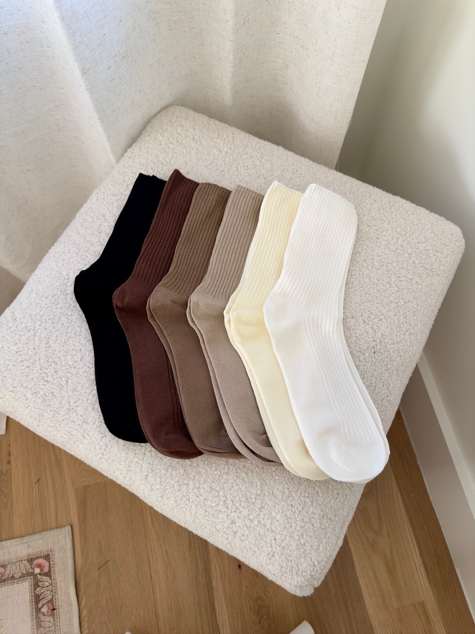 I love these socks to wear with my Uggs!


//amazon finds, Amazon basics, Amazon fashion 



#LTKStyleTip #LTKFindsUnder50 #LTKSeasonal