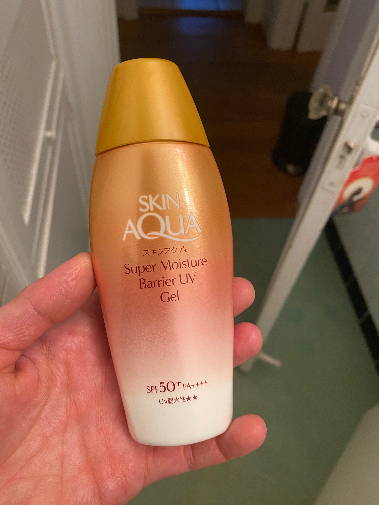 Lightweight gel sunscreen for people who hate sunscreen 

#LTKFindsUnder50 #LTKBeauty