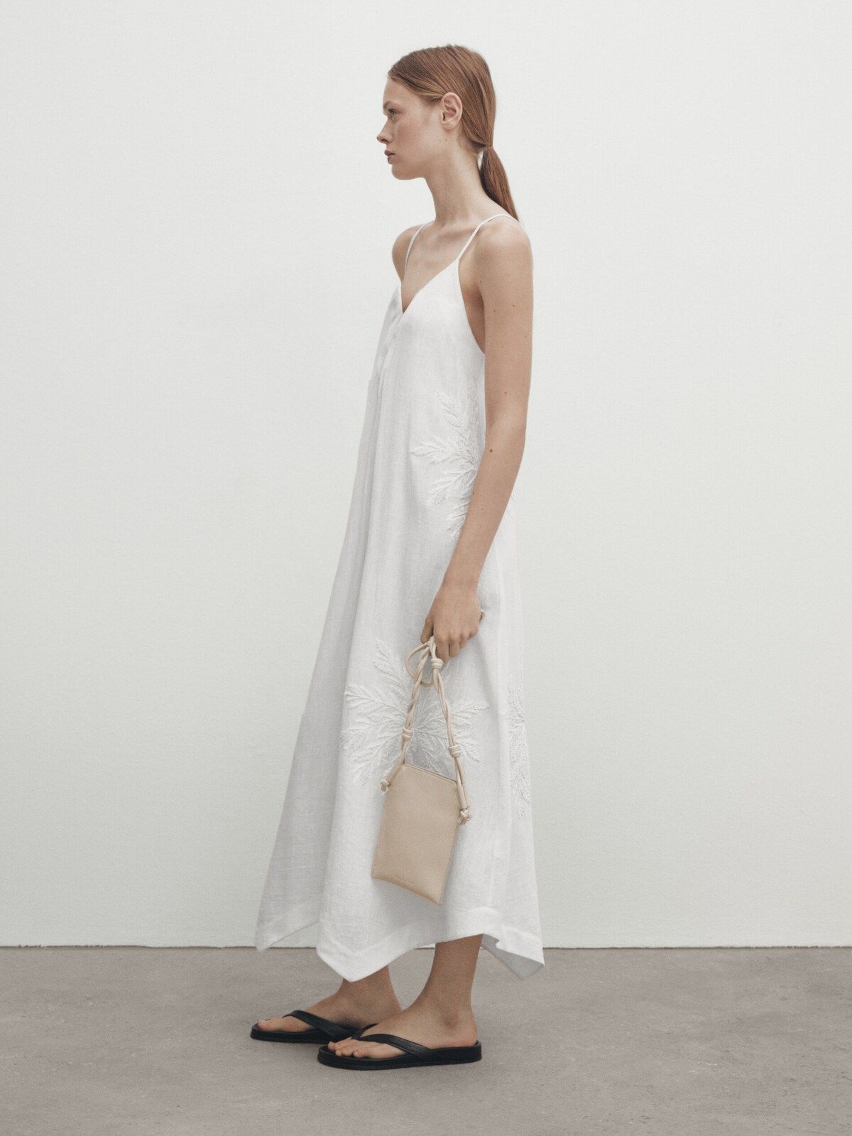 Strappy midi dress with embroidery | Massimo Dutti DE