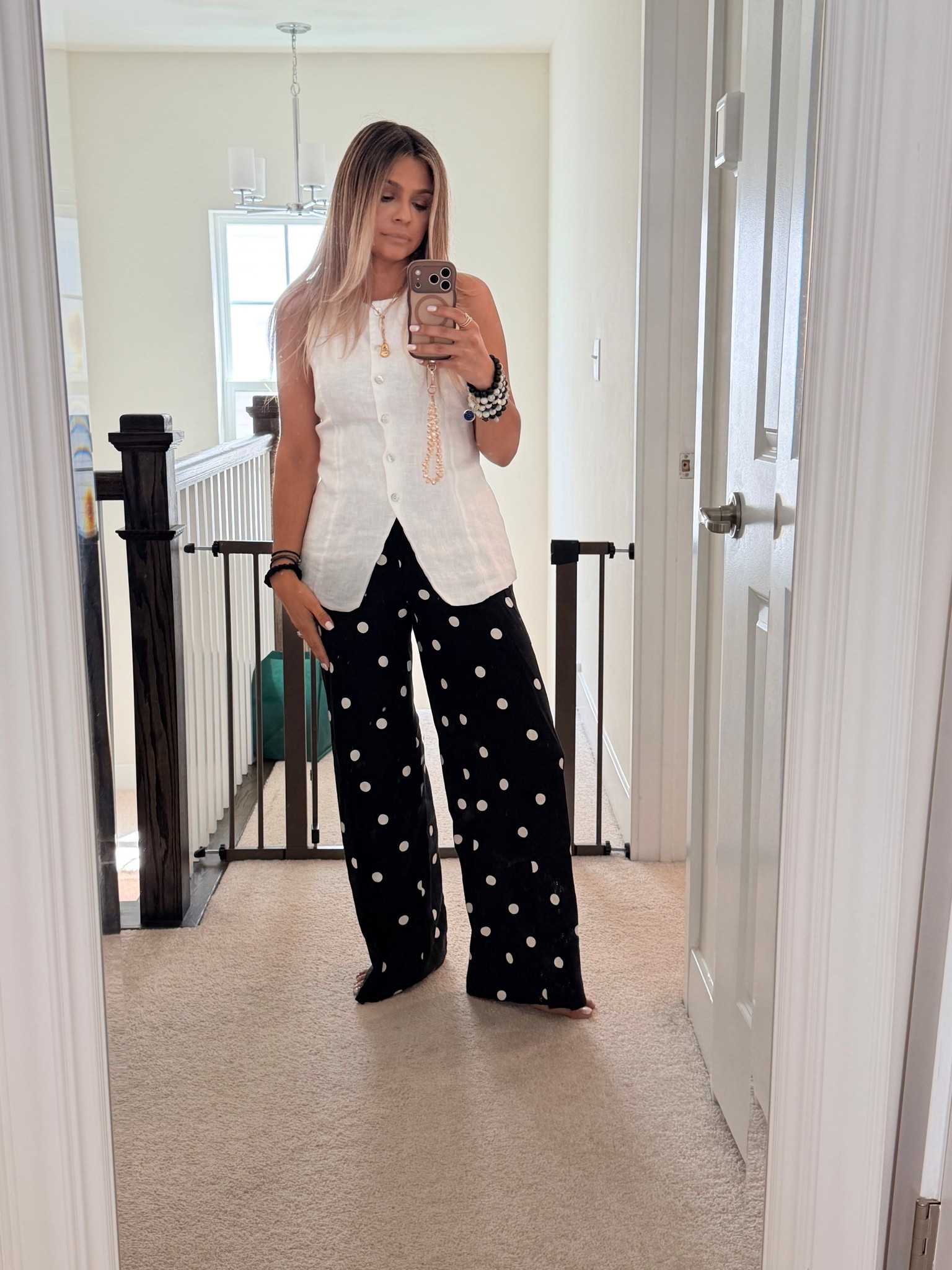 Polka dot outfit 

#LTKgrwm #LTKMothersDay #LTKootd