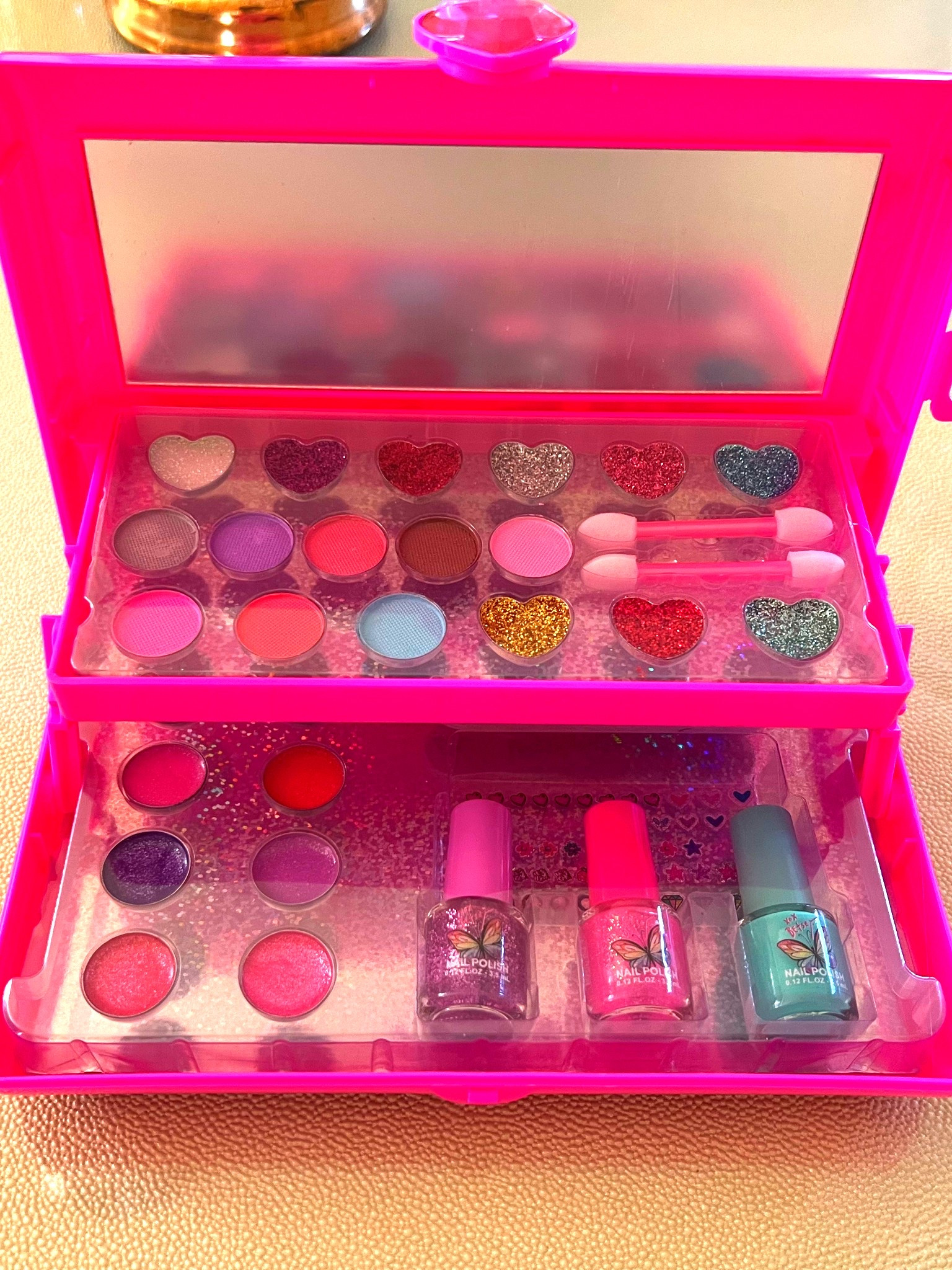 Girl's Makeup set!
Real makeup so your little girls can apply and have that makeover fun!

#LTKKids #LTKHome #LTKGiftGuide