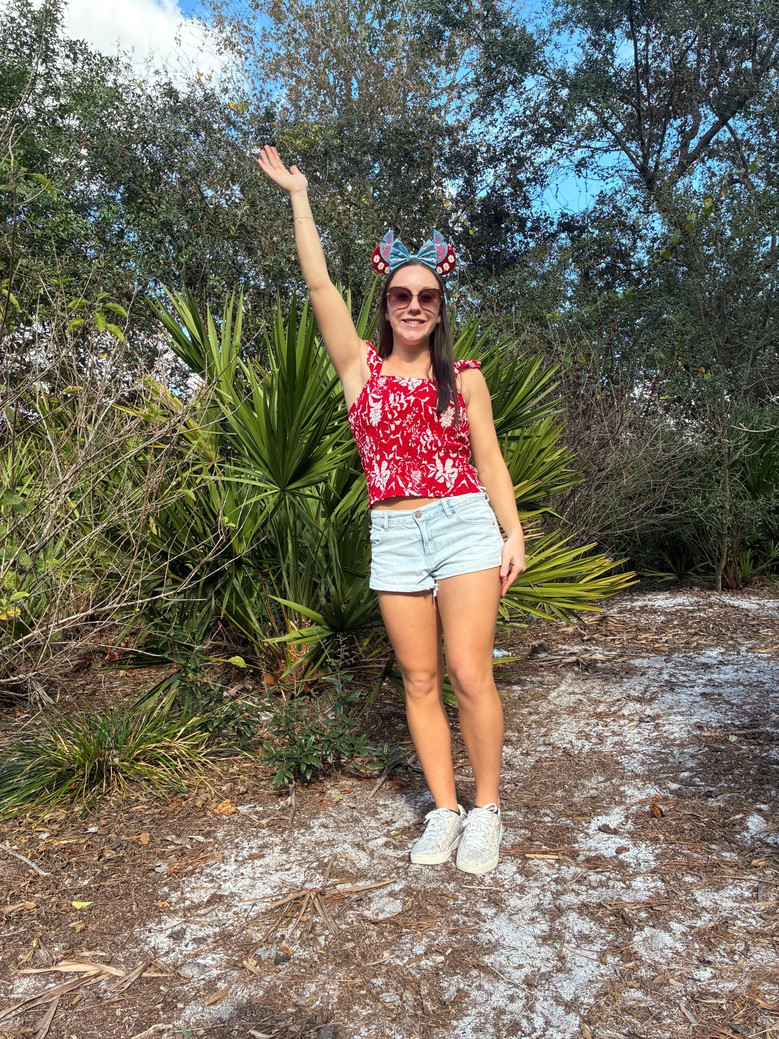 Disney outfit 🌺🌊🏄‍♀️

#LTKFindsUnder50 #LTKmomlife #LTKootd