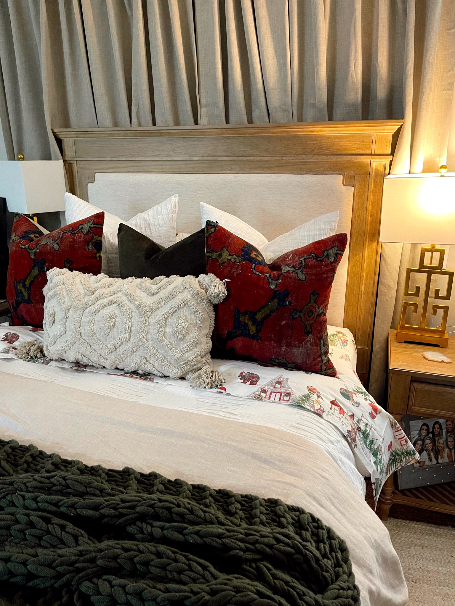 Christmas sheets! Shop this look, PS: some of it is on SALE! 

#LTKhome #LTKsalealert #LTKHoliday