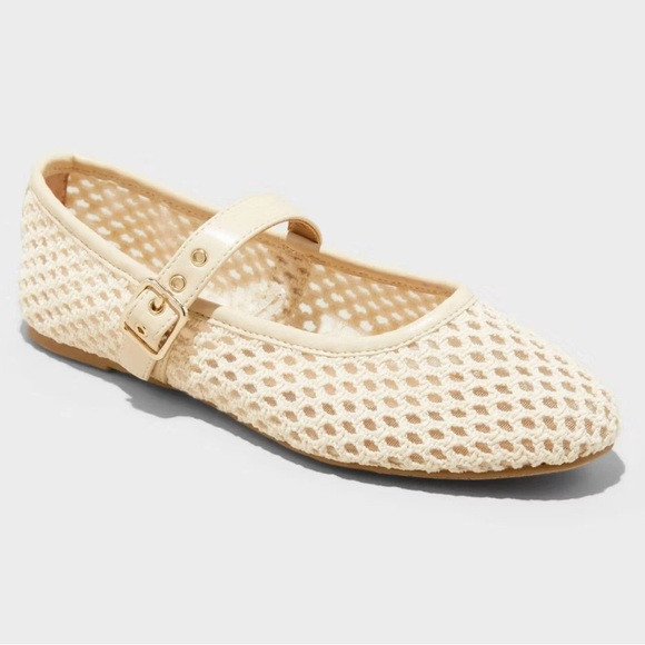 Universal Thread Women's Sylvia Woven Mary Jane Ballet Flats wit Memory Foam 8 | Poshmark