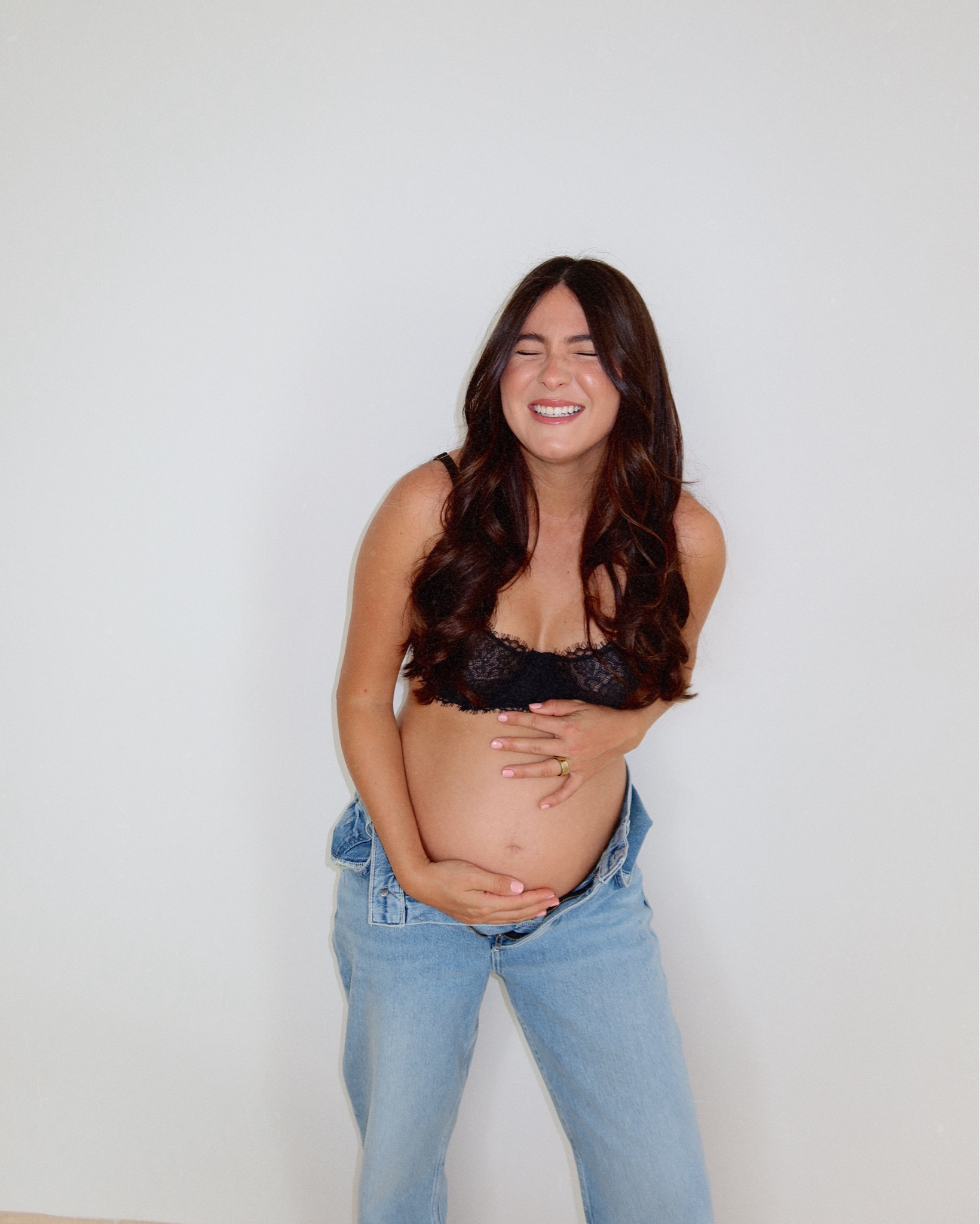 the jeans I wore for my pregnancy shoot 🤍🫶🥹 I recommend sizing up!

#LTKbump #LTKsummer #LTKseasonal pregnancy, pregnancy shoot, maternity clothes, maternity, bump friendly, bump-friendly, pregnancy 

#LTKstyletip