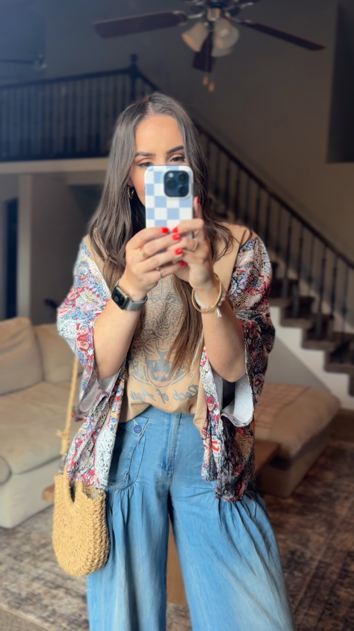 Found this boho band t on Facebook, the boutique is called “neonaboutiques” and search “def leppard” in their search bar! Shirt will take 2 weeks to get here! 

Bottoms are from three bird nest

Bag linked