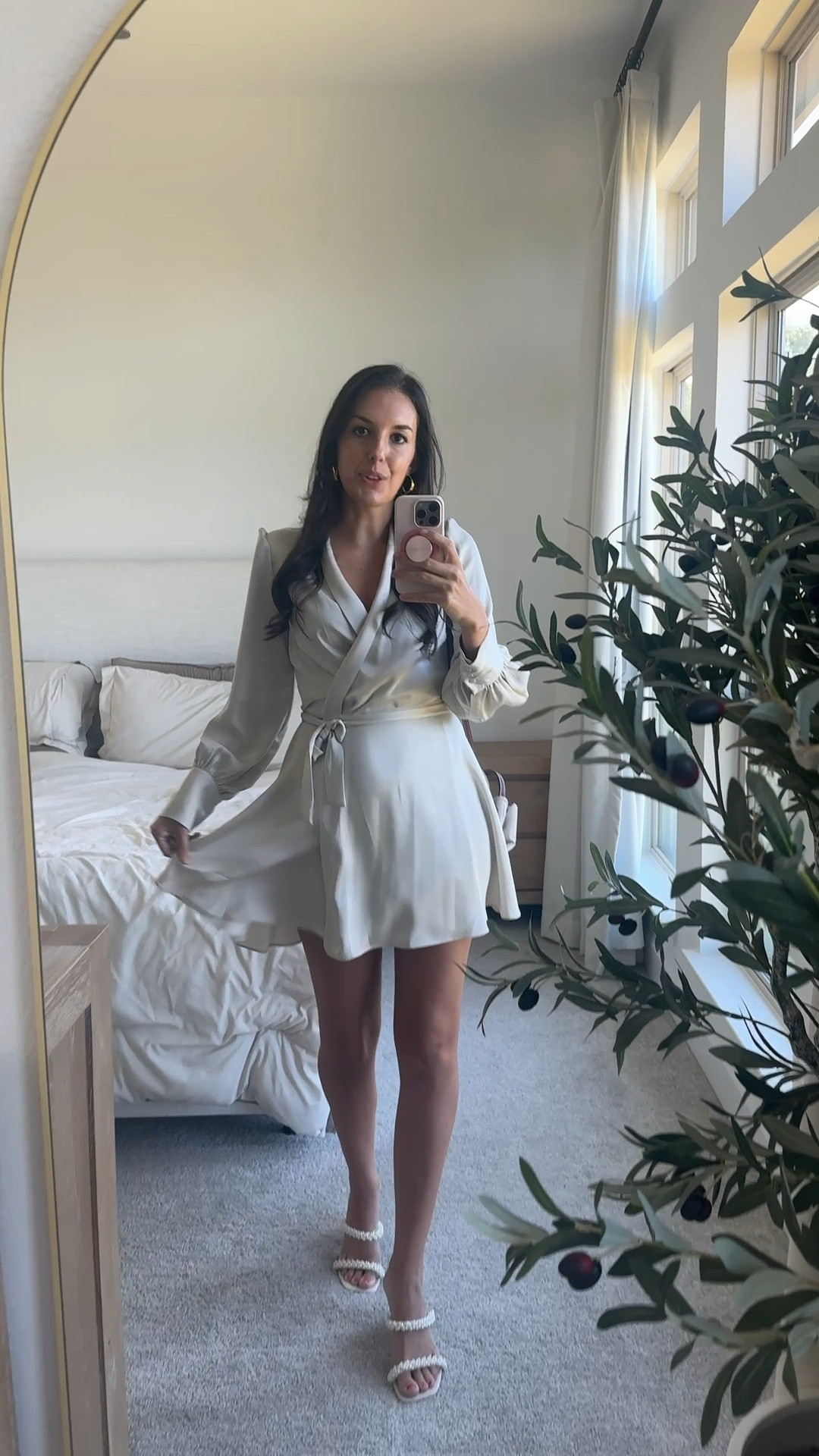 My favorite Aritizia dress is on sale right now! #ootd 

#LTKFindsUnder100 #LTKSaleAlert #LTKWorkwear