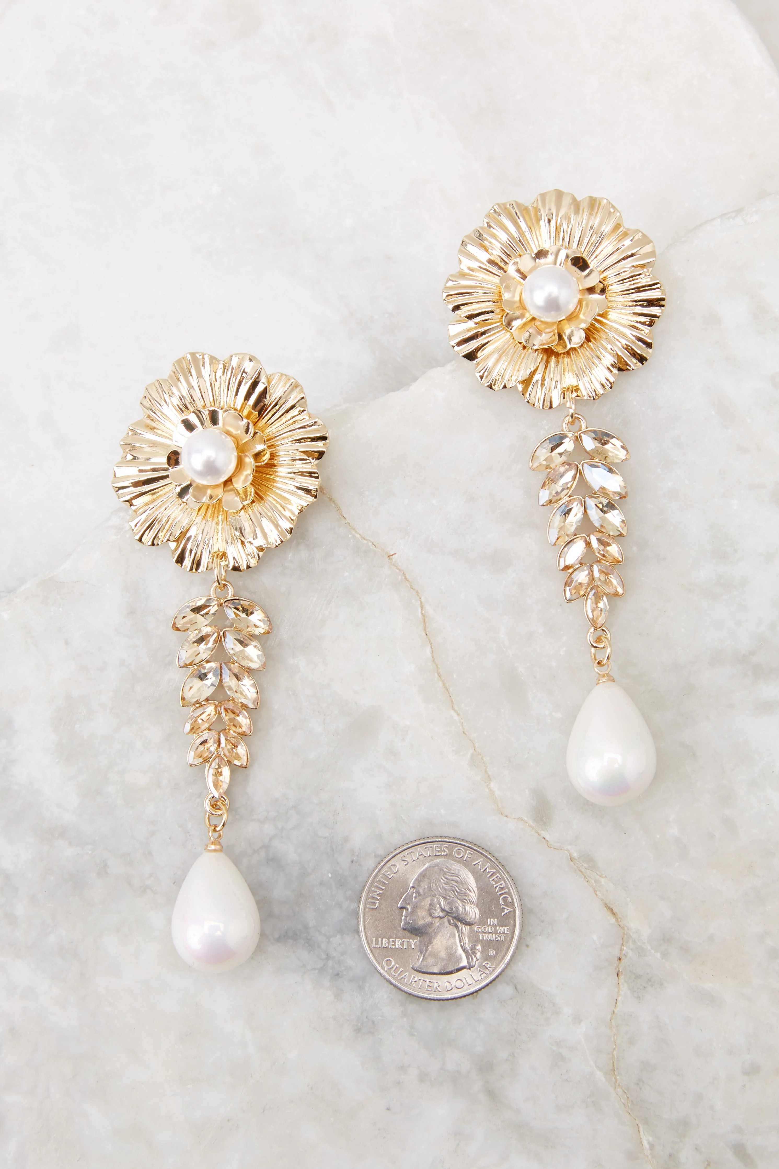 Goddess Of Love Gold Pearl Earrings | Red Dress 
