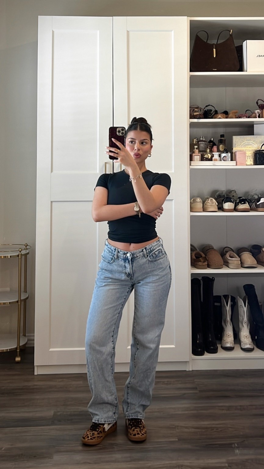 Casual weekend outfit inspo 🤍

#LTKStyleTip #LTKShoeCrush #LTKPetite