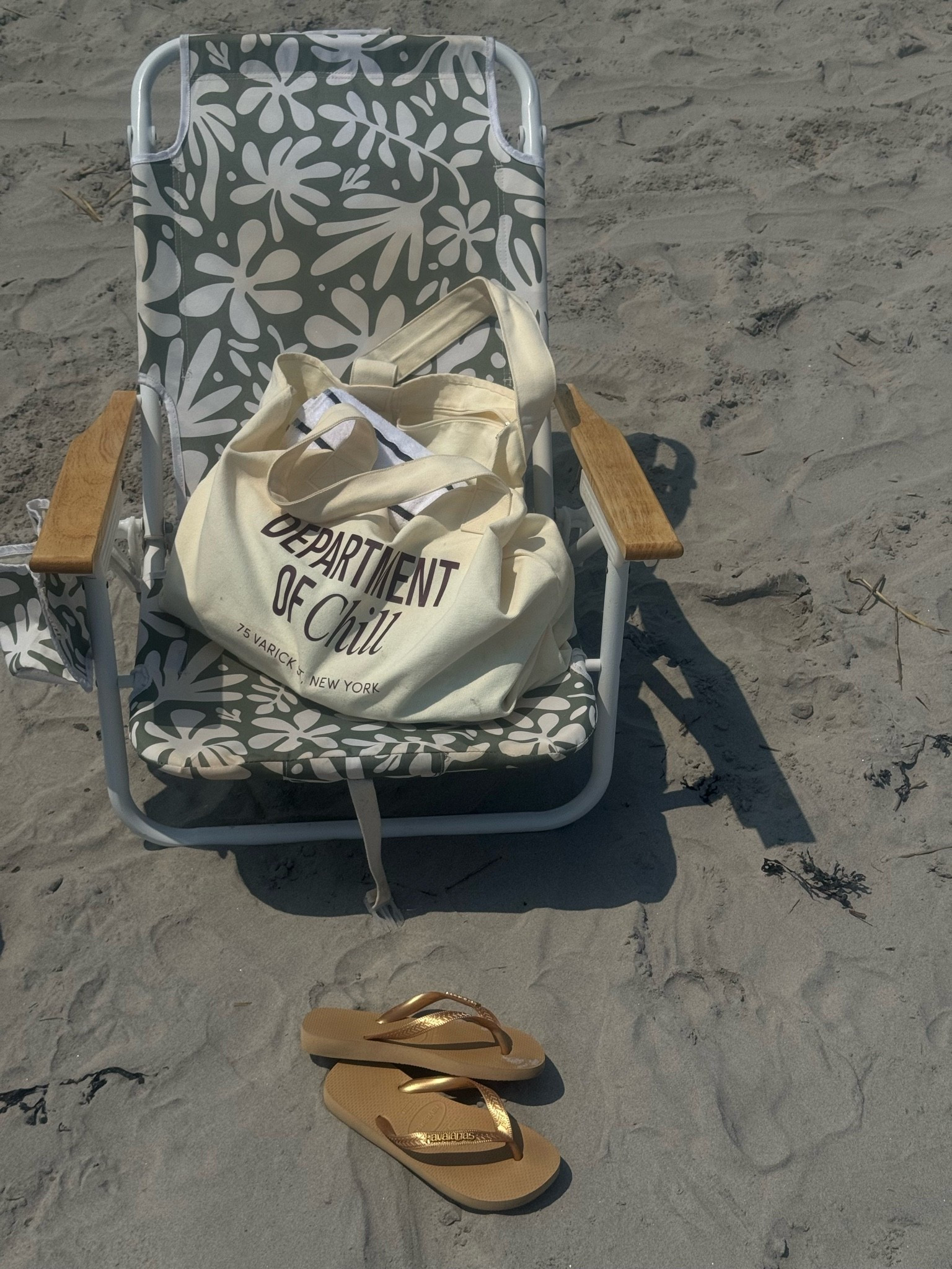 My beach gear favorites !!