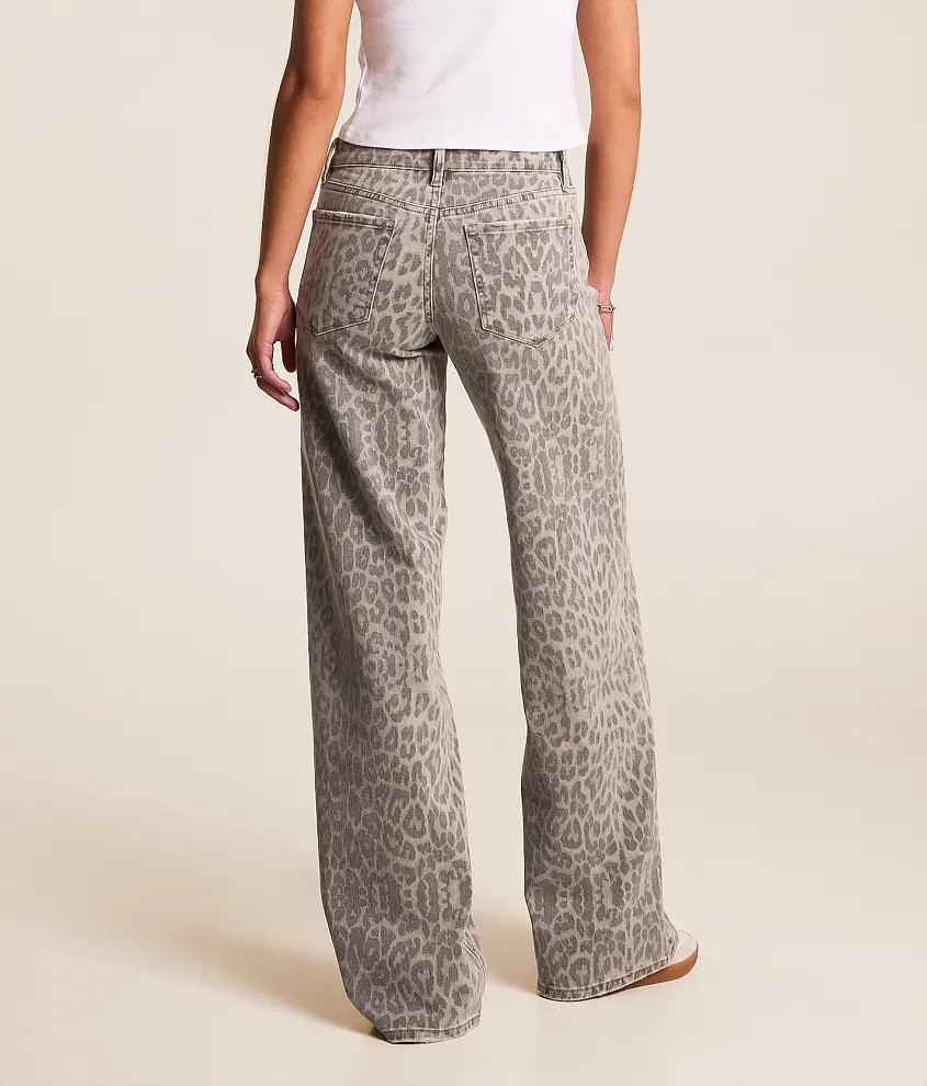 Olivia Leopard Wide Leg Jean | Buckle