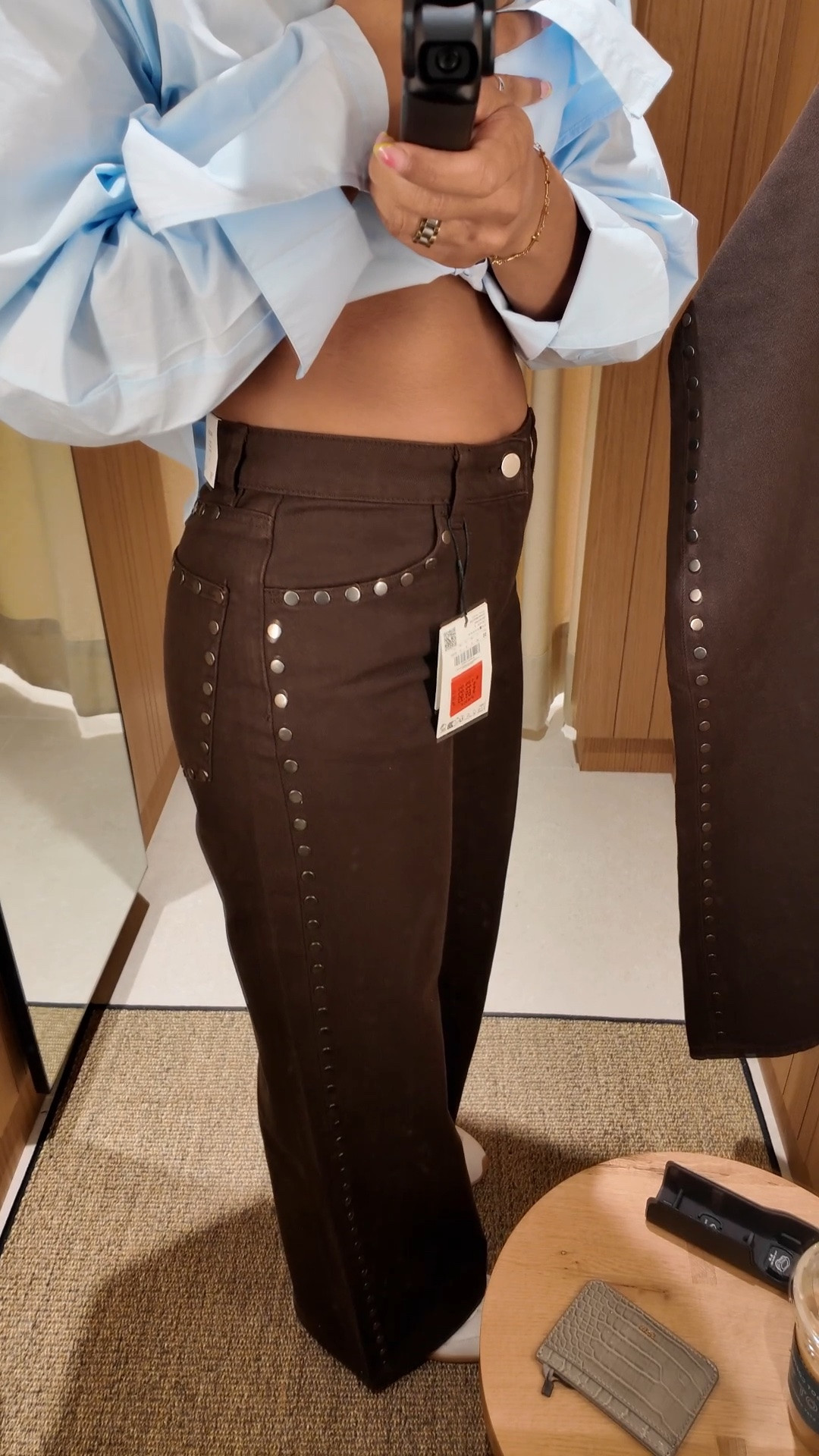 Love these jeans! I’m wearing a size 4 😍

#LTKdayinmylife #LTKgrwm #LTKootd